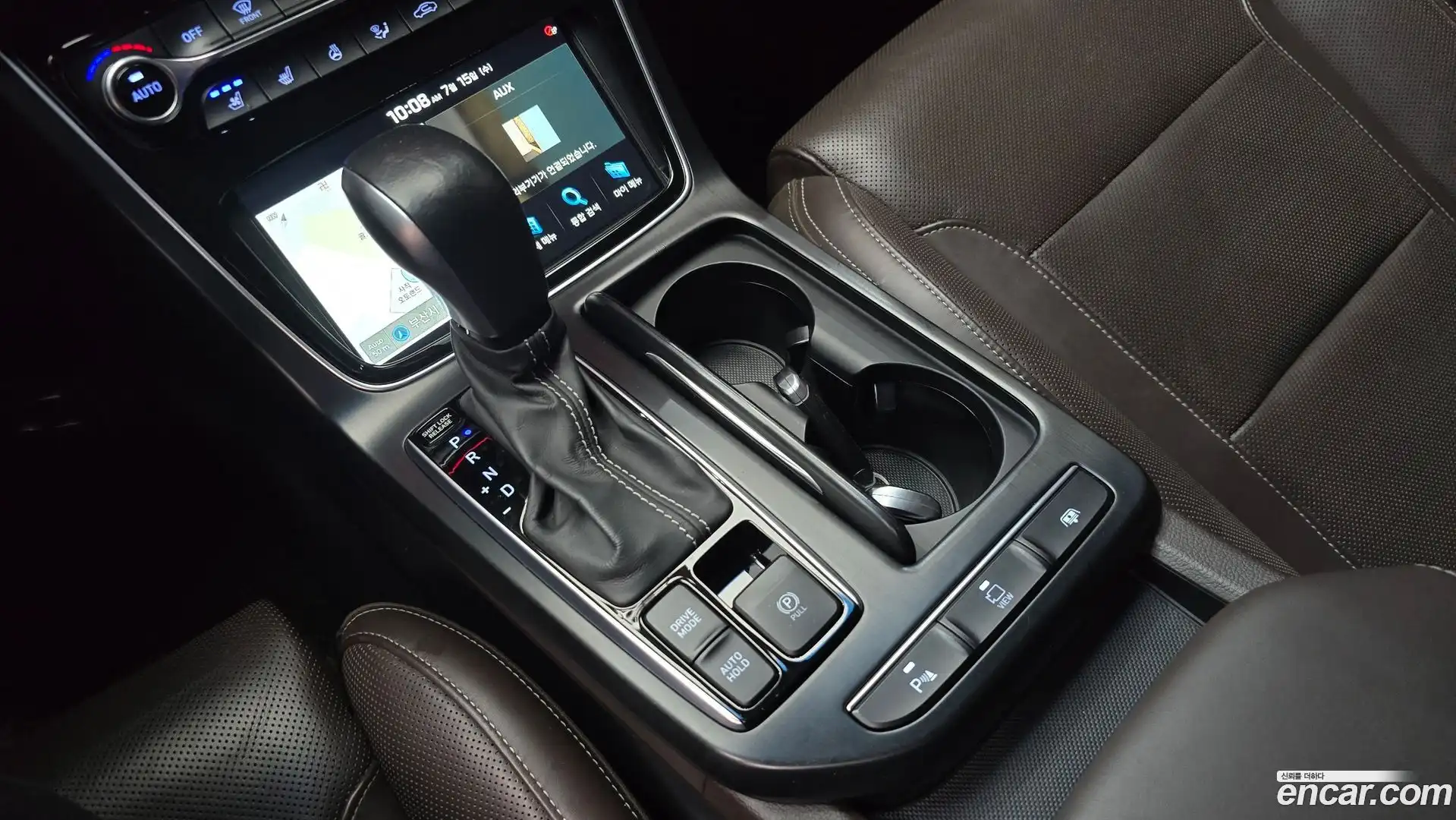 Grandeur Hyundai 2018.11-INNER-009