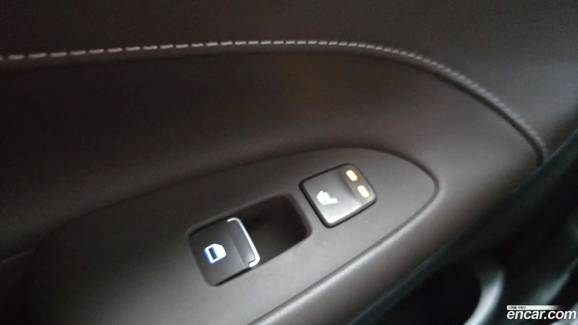 Grandeur Hyundai 2018.11-OPTION-023