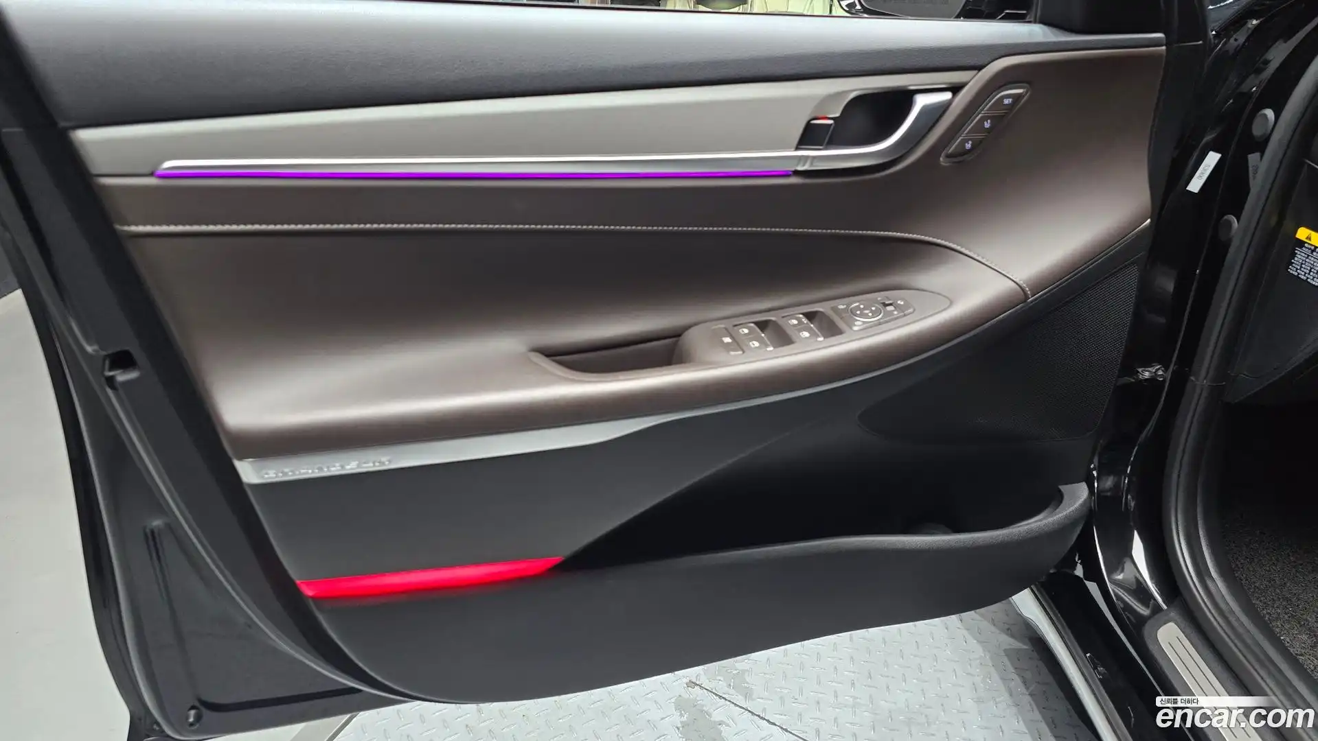 Grandeur Hyundai 2018.11-INNER-034