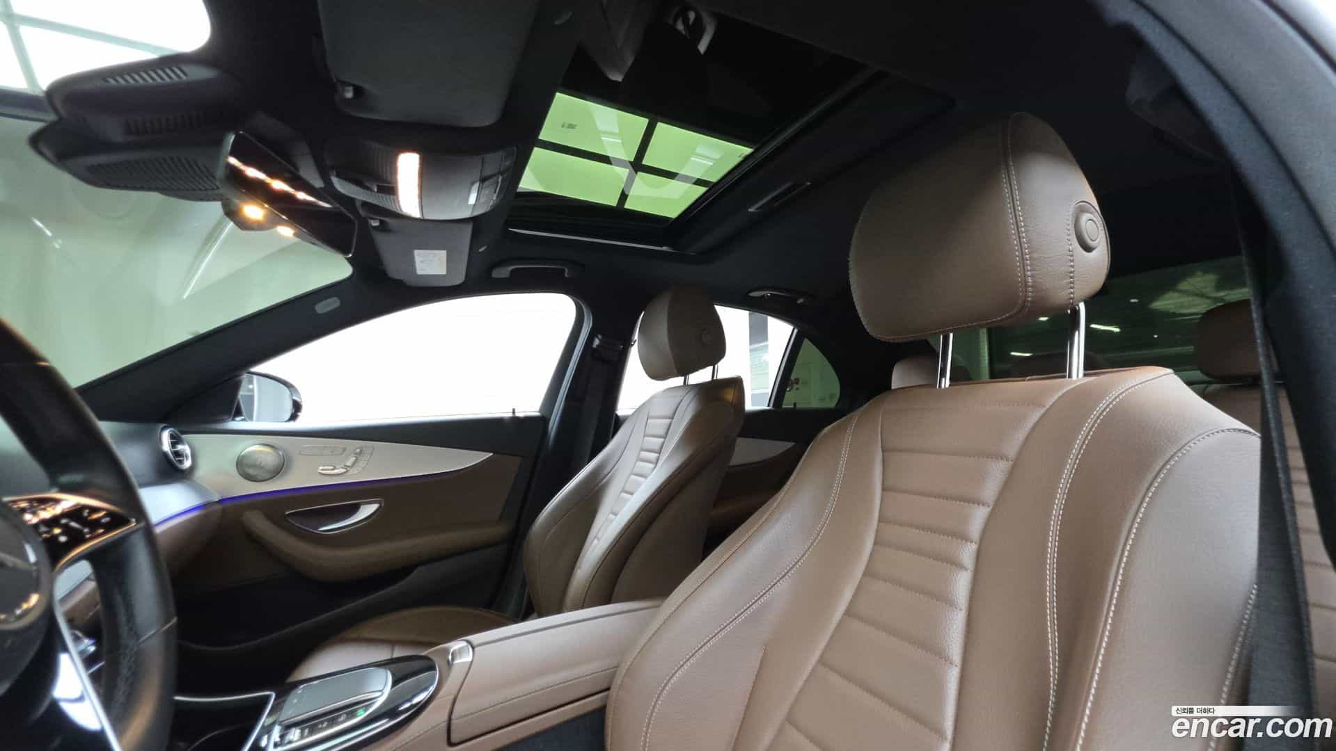 E-Class Mercedes-Benz 2021.1-OPTION-022