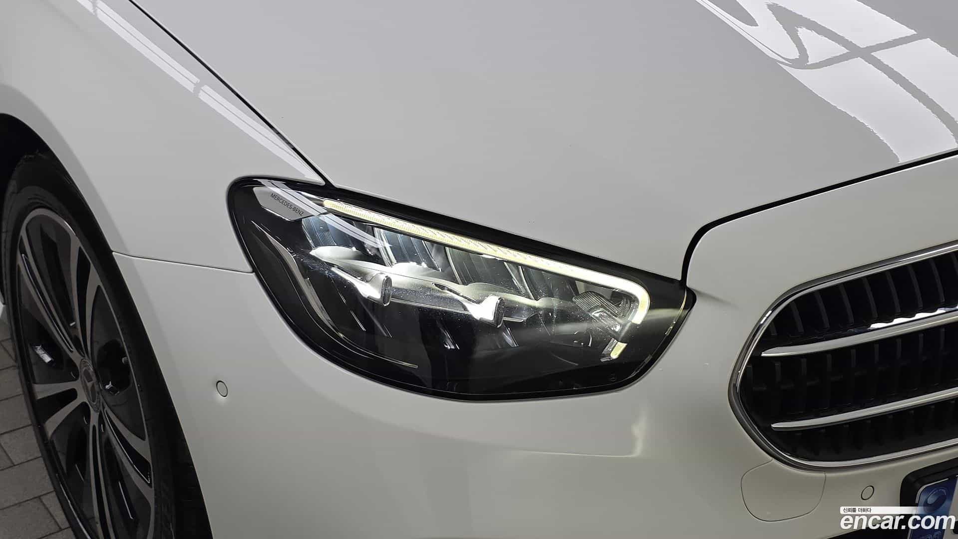 E-Class Mercedes-Benz 2021.1-OUTER-032