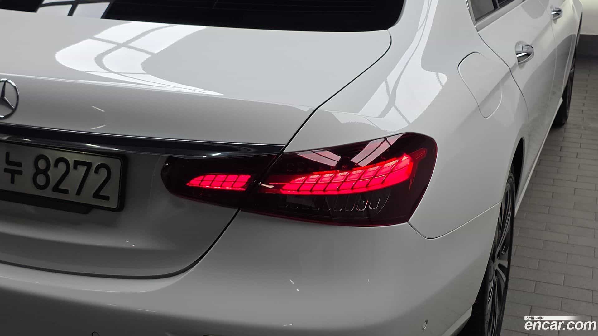 E-Class Mercedes-Benz 2021.1-OUTER-033