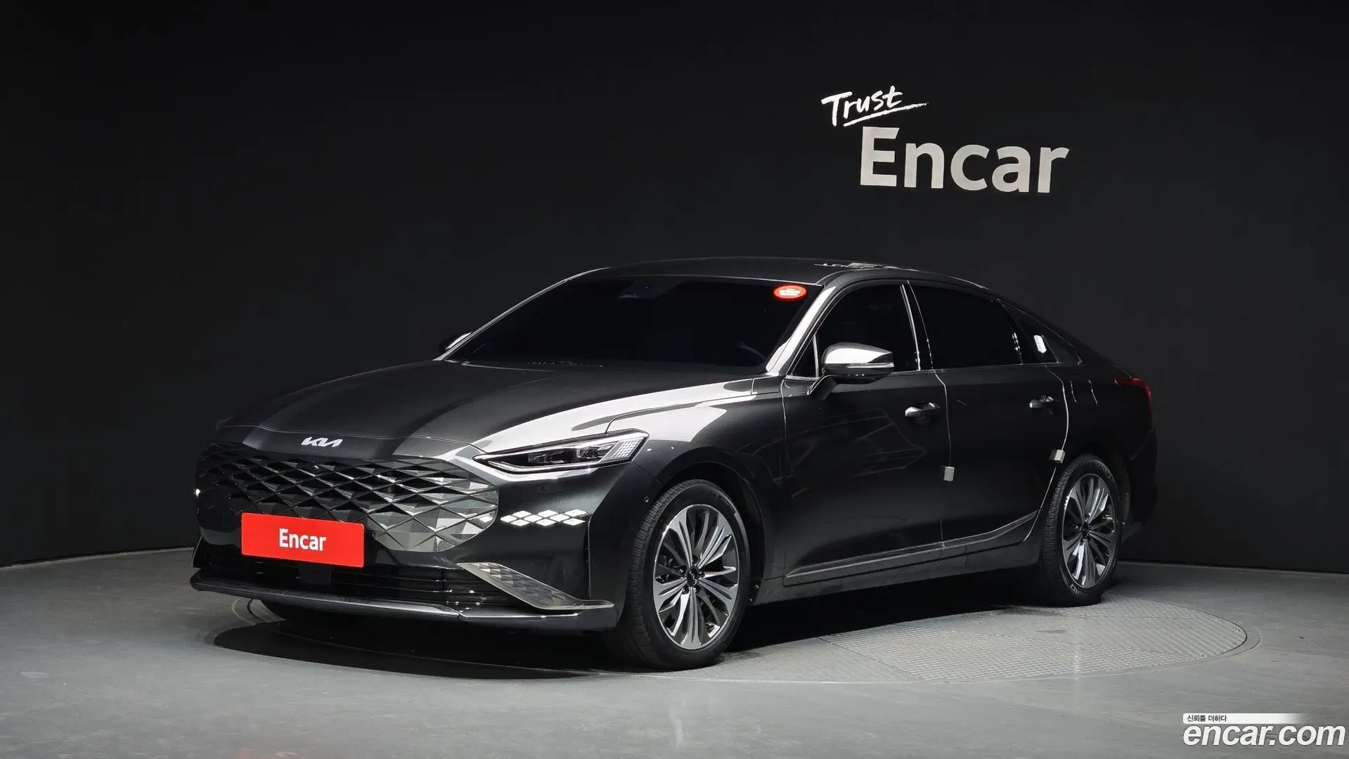 Main__Slider__Photo:K8 Kia 2022.9-0