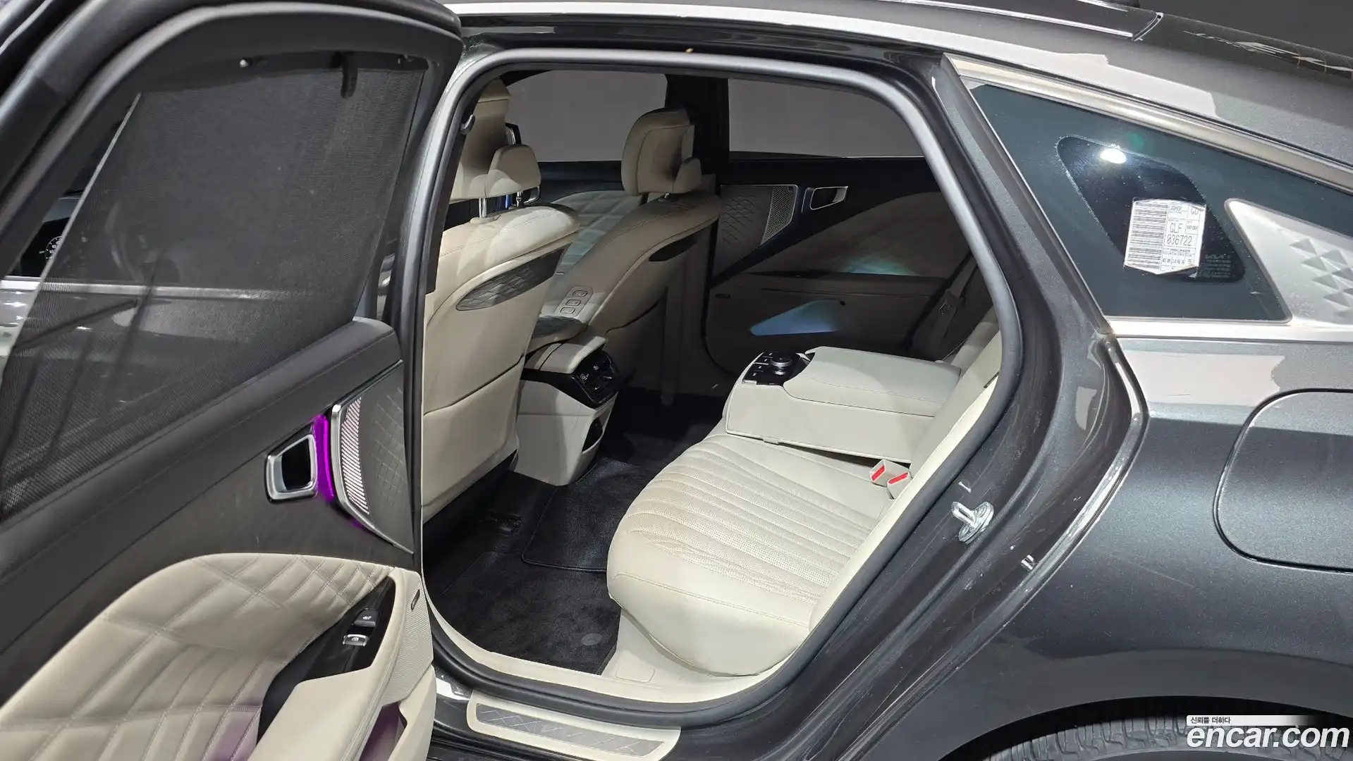 K8 Kia 2022.9-OPTION-015