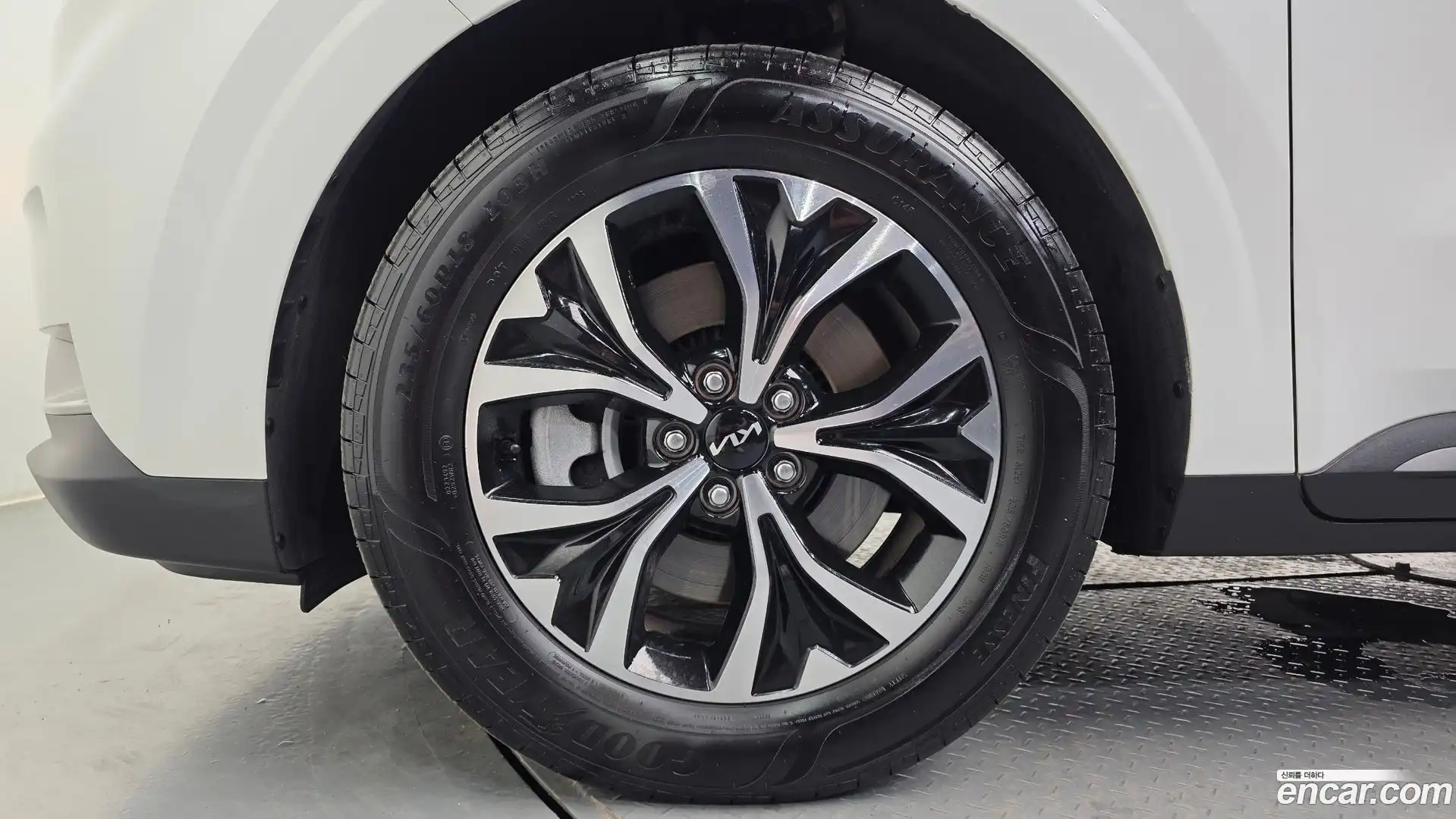 Canival Kia 2023.4-OUTER-005