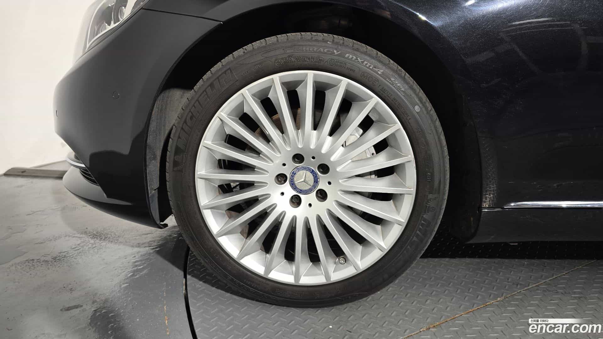 S-Class Mercedes-Benz 2017.4-OUTER-005
