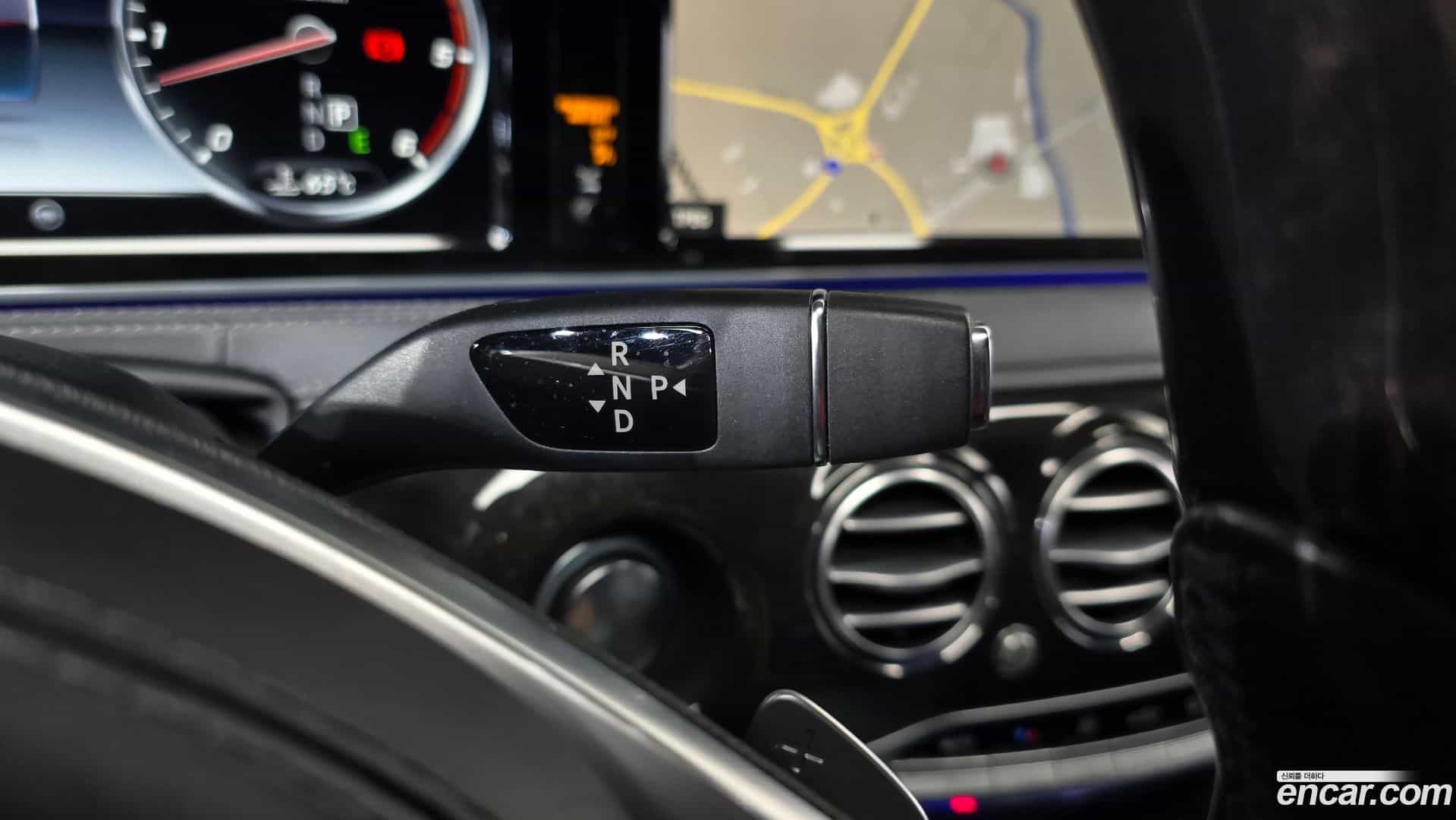 S-Class Mercedes-Benz 2017.4-INNER-009