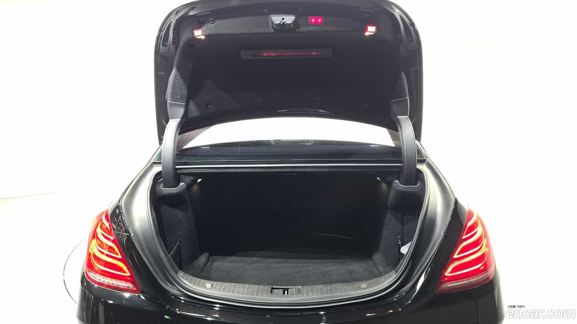 S-Class Mercedes-Benz 2017.4-OPTION-022