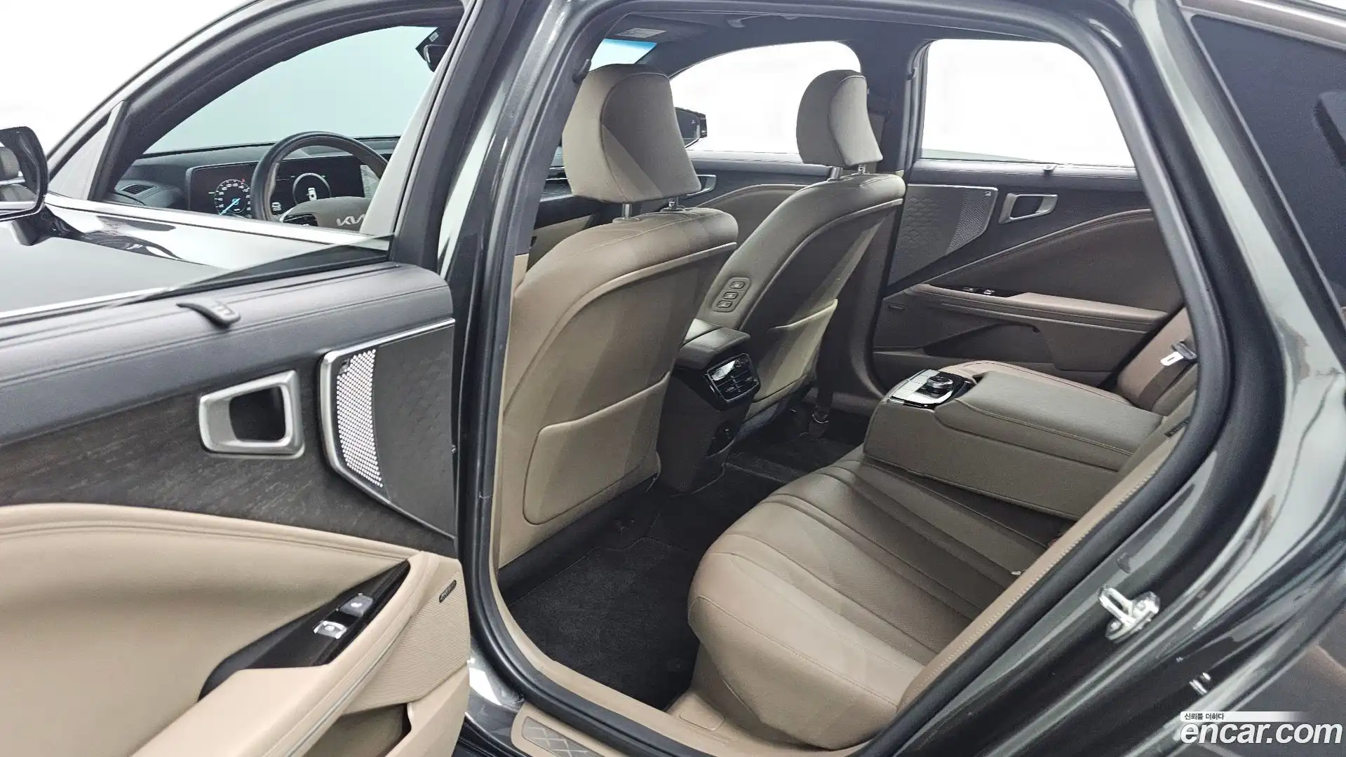 K8 Kia 2023.8-OPTION-015