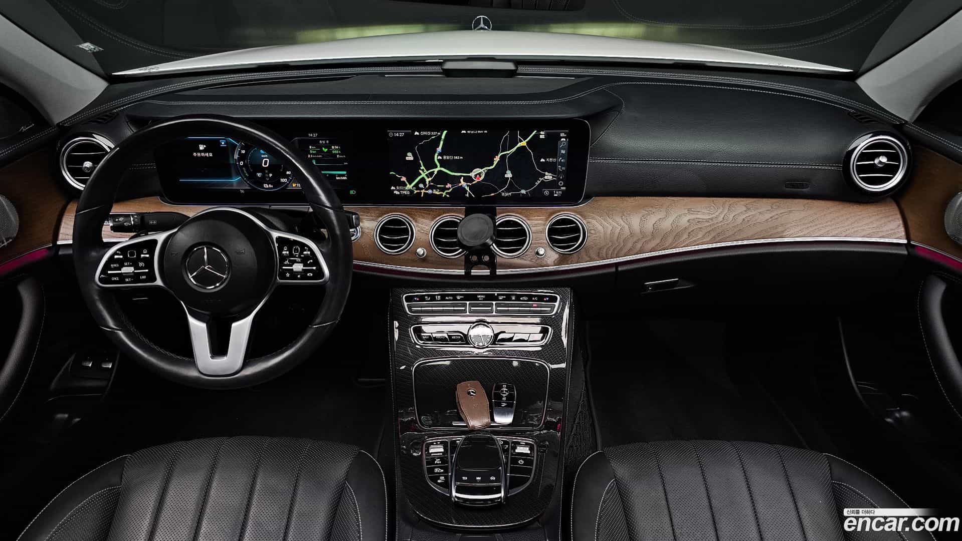 E-Class Mercedes-Benz 2019.11-INNER-007
