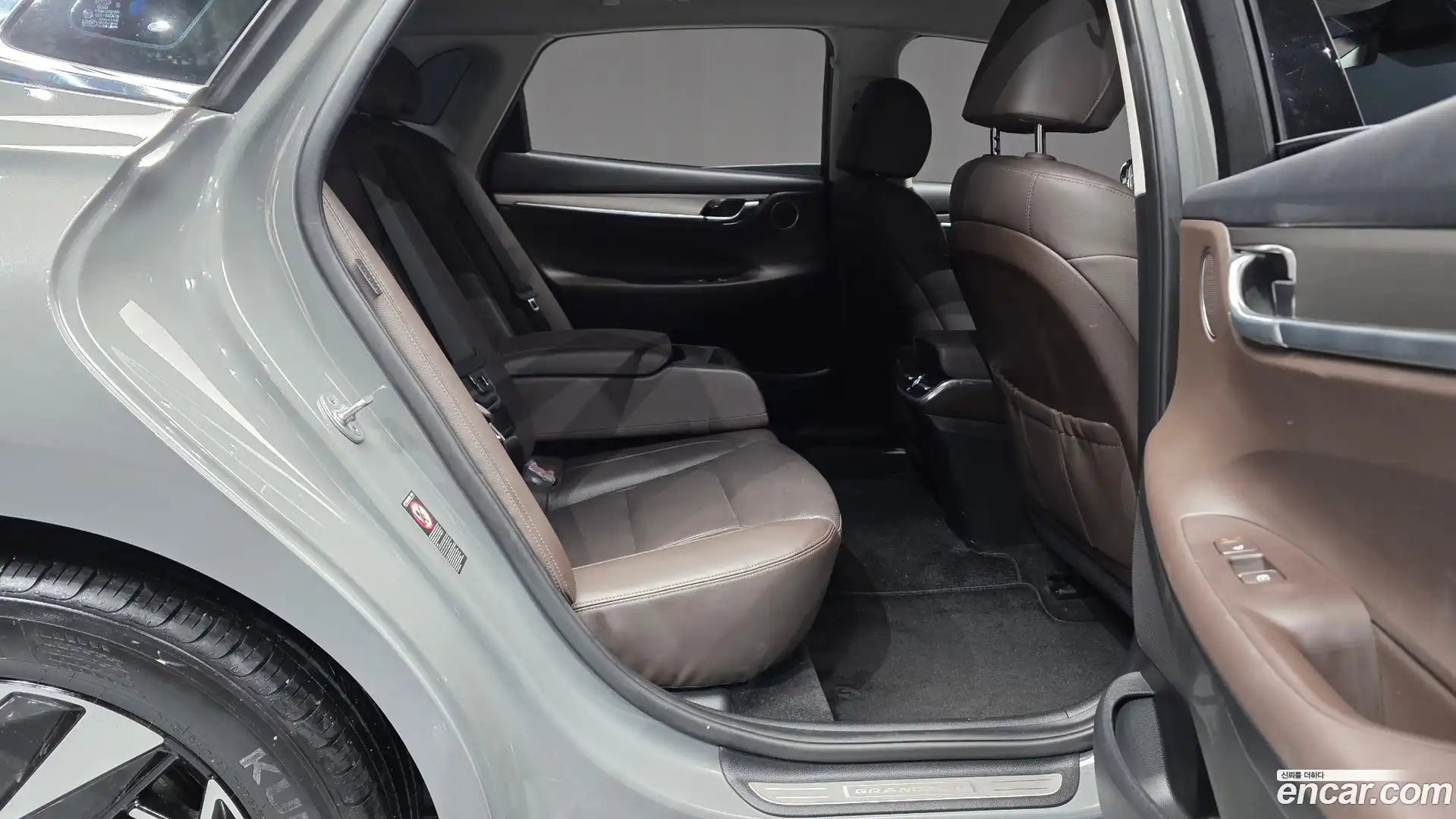 Grandeur Hyundai 2022.10-OPTION-015