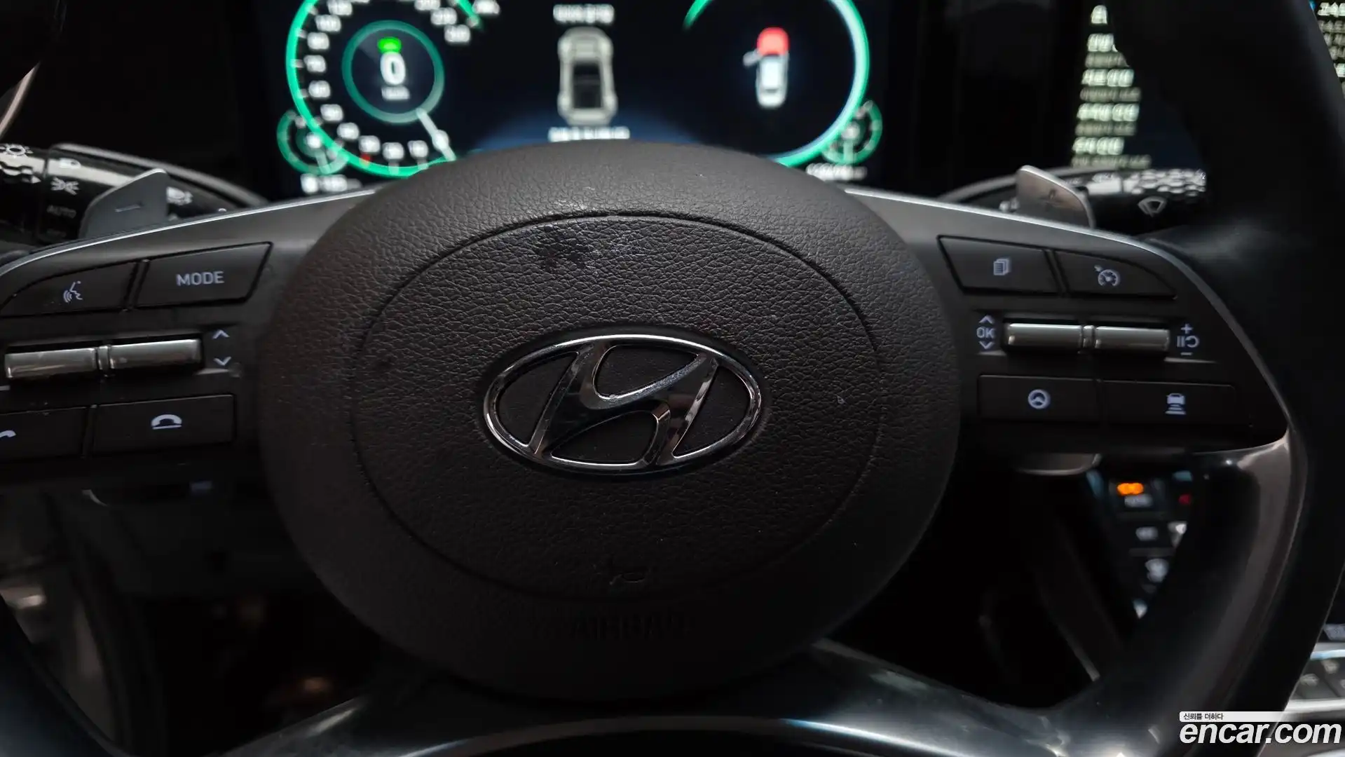Grandeur Hyundai 2022.10-OPTION-020