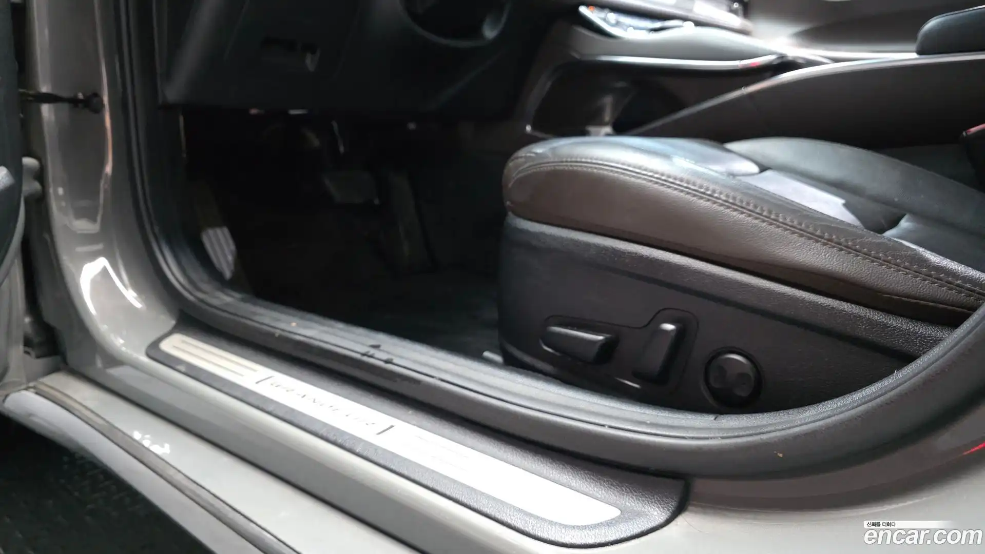Grandeur Hyundai 2022.10-OPTION-046