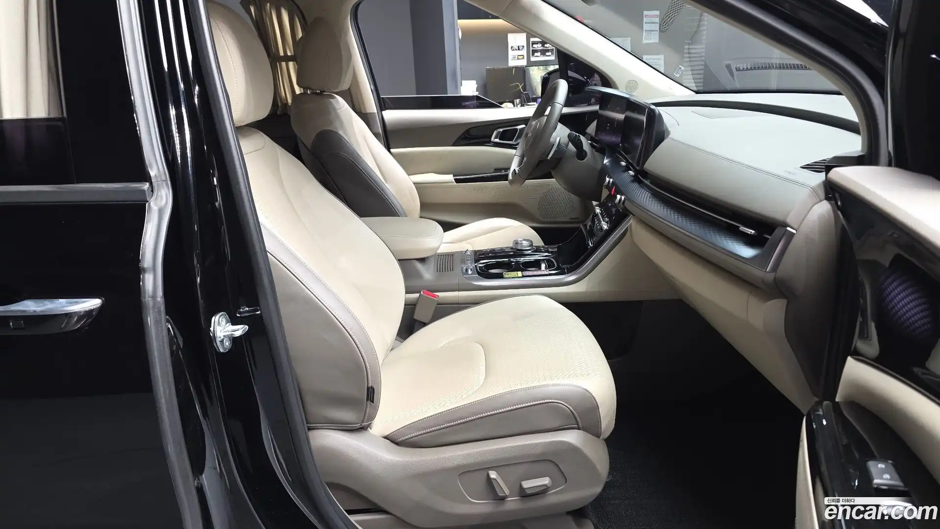 Canival Kia 2022.1-OPTION-015