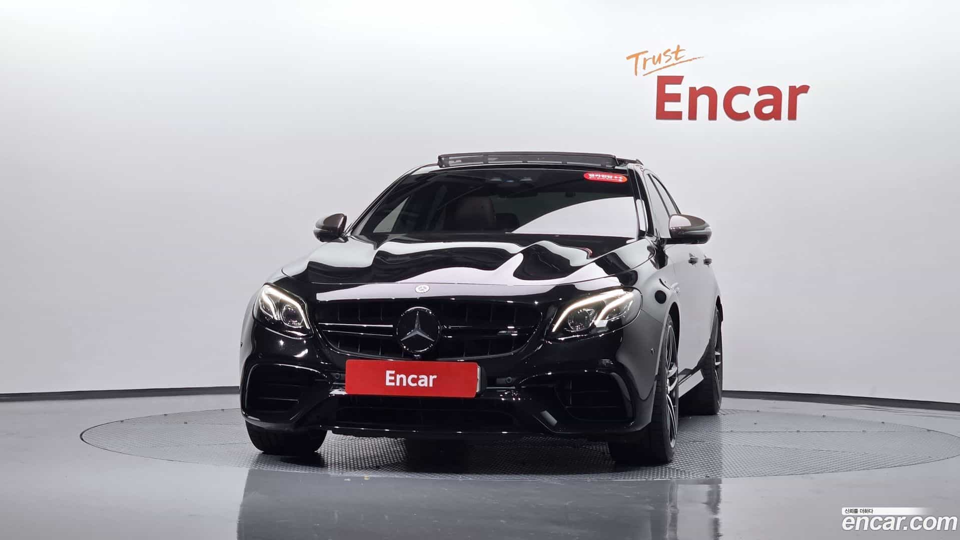 E-Class Mercedes-Benz 2019.10-OUTER-003