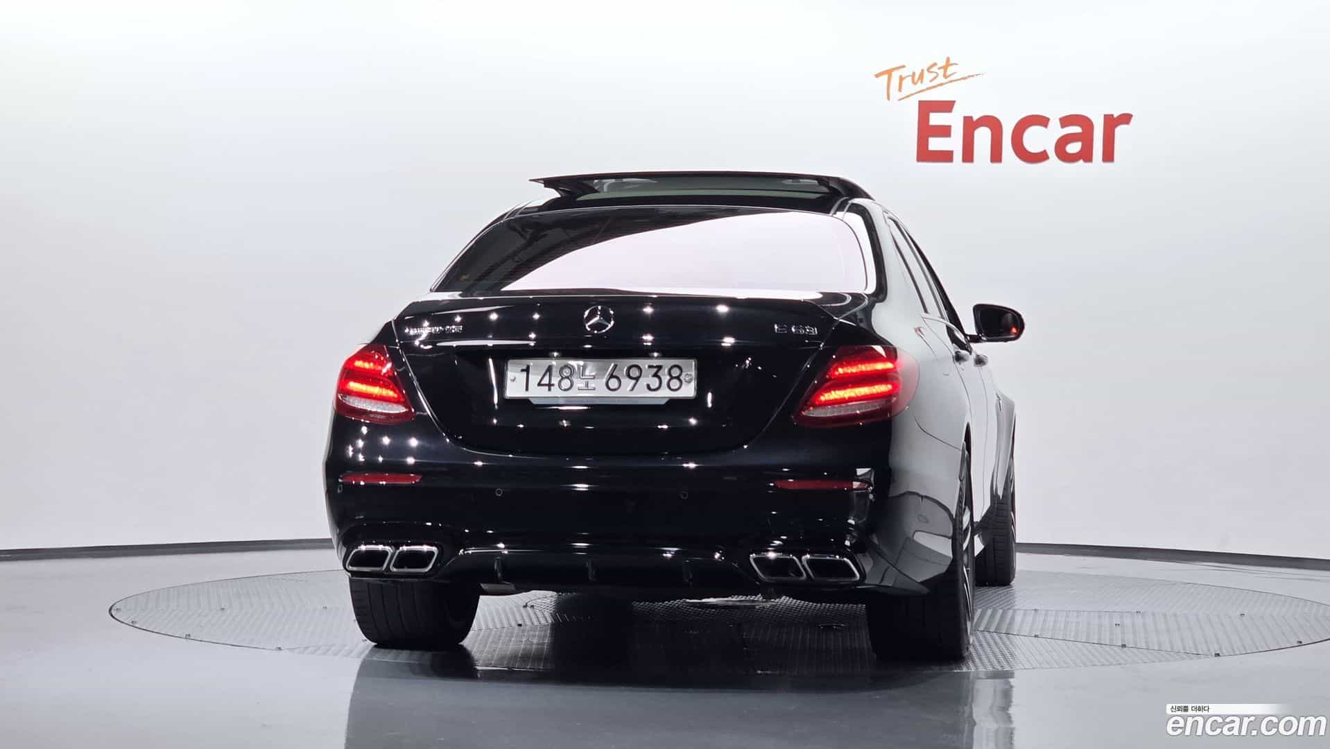 E-Class Mercedes-Benz 2019.10-OUTER-004