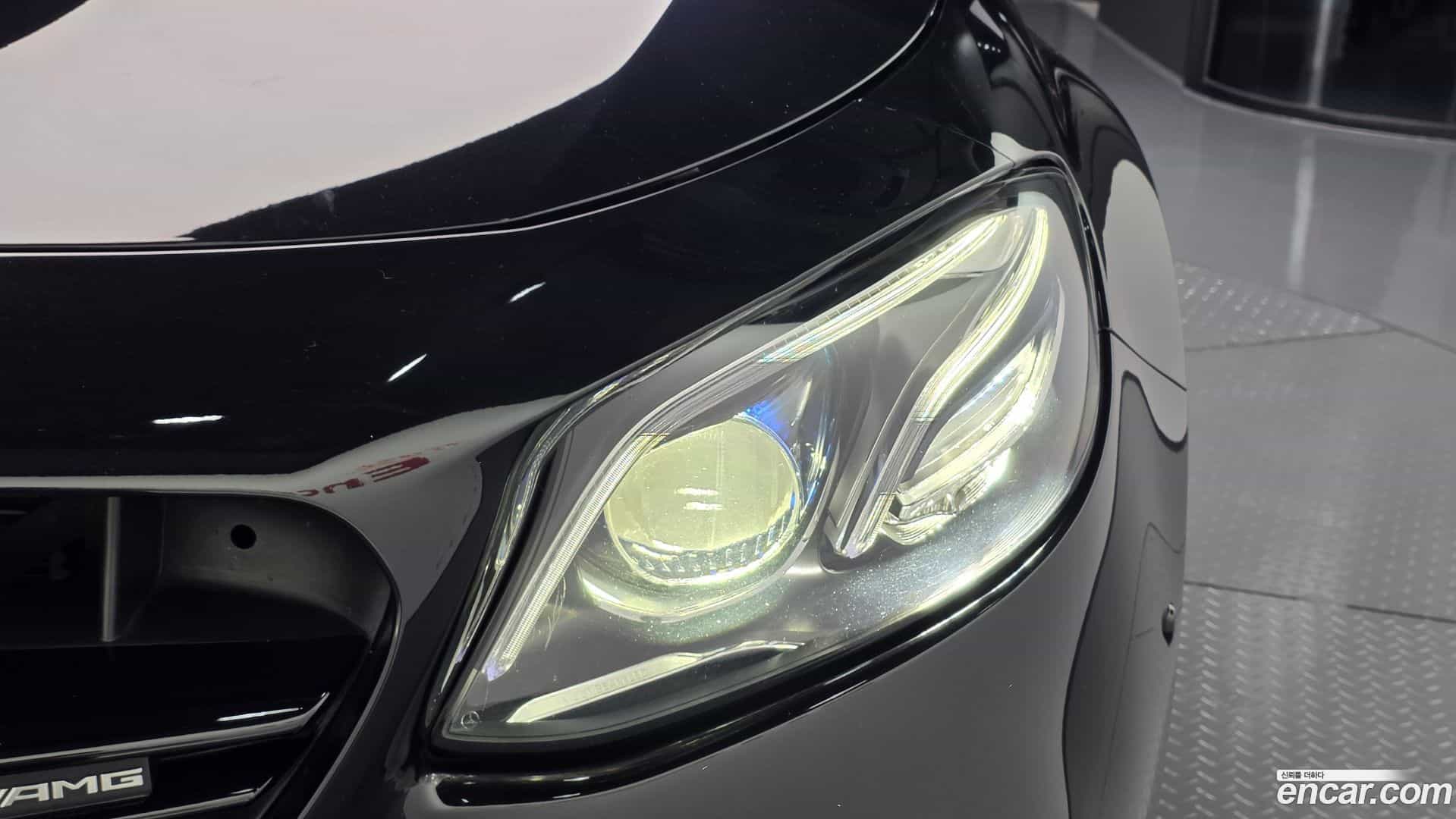 E-Class Mercedes-Benz 2019.10-OUTER-032