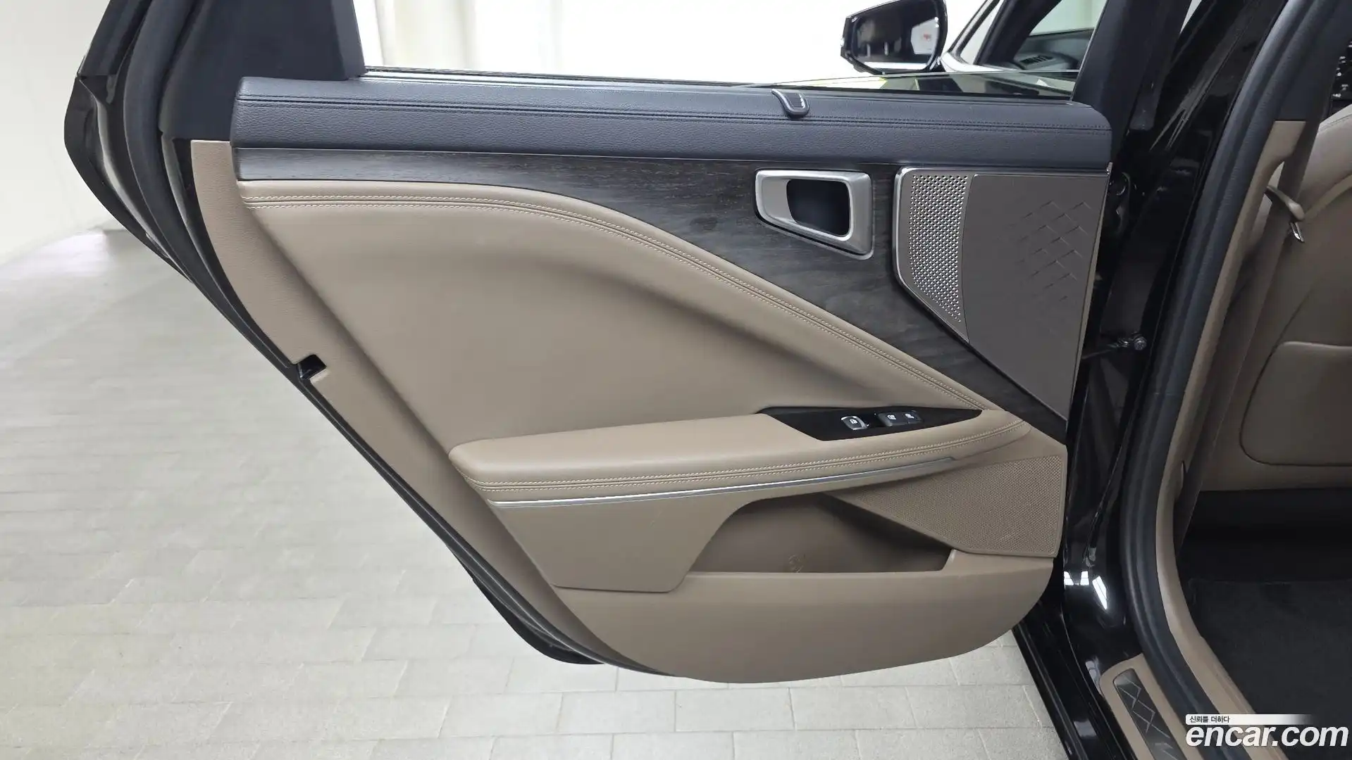 K8 Kia 2021.5-INNER-035