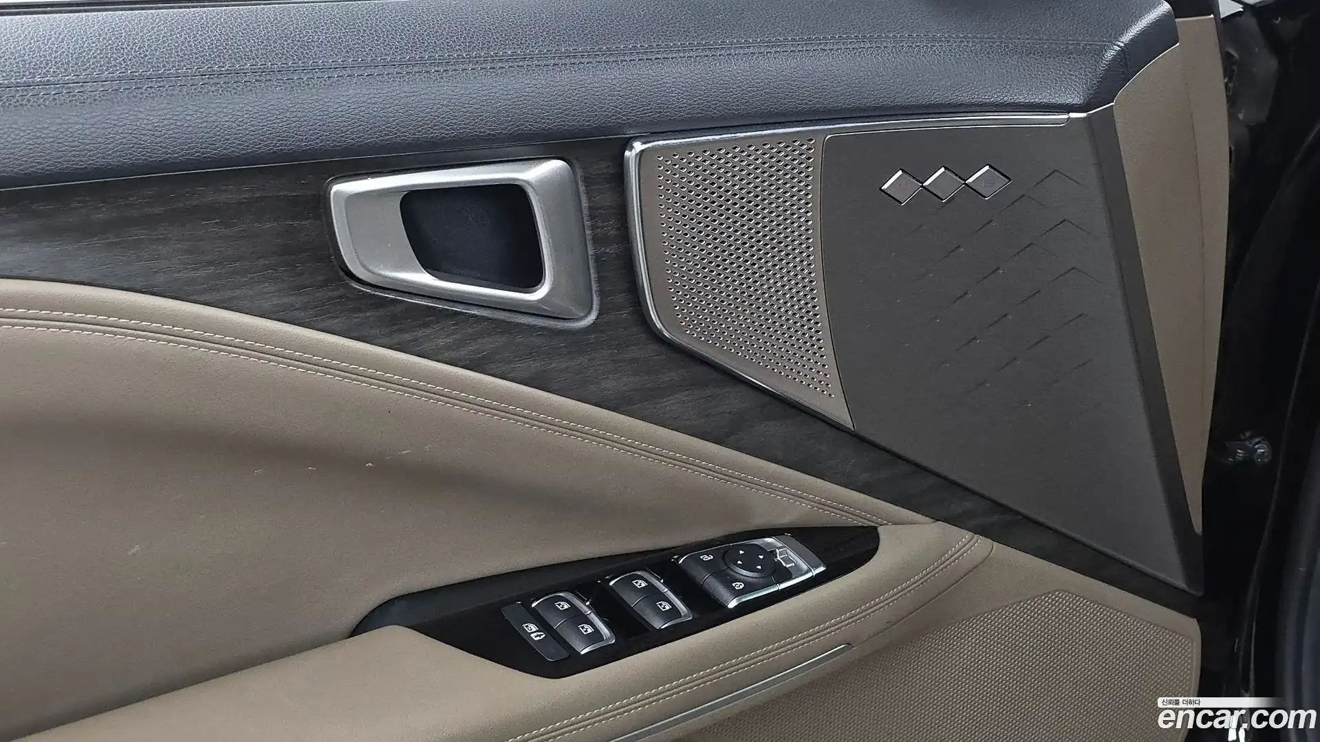 K8 Kia 2021.5-OPTION-043