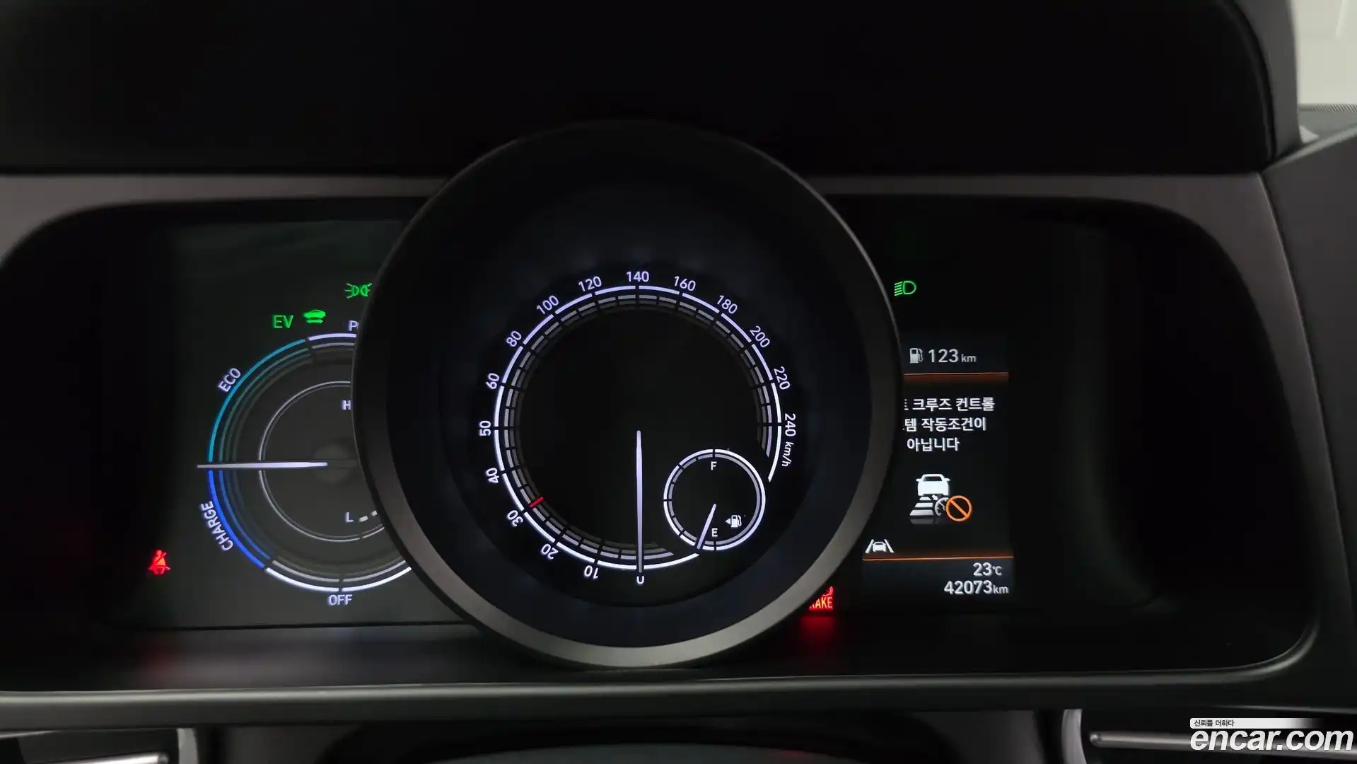 AVANTE Hyundai 2022.4-INNER-008