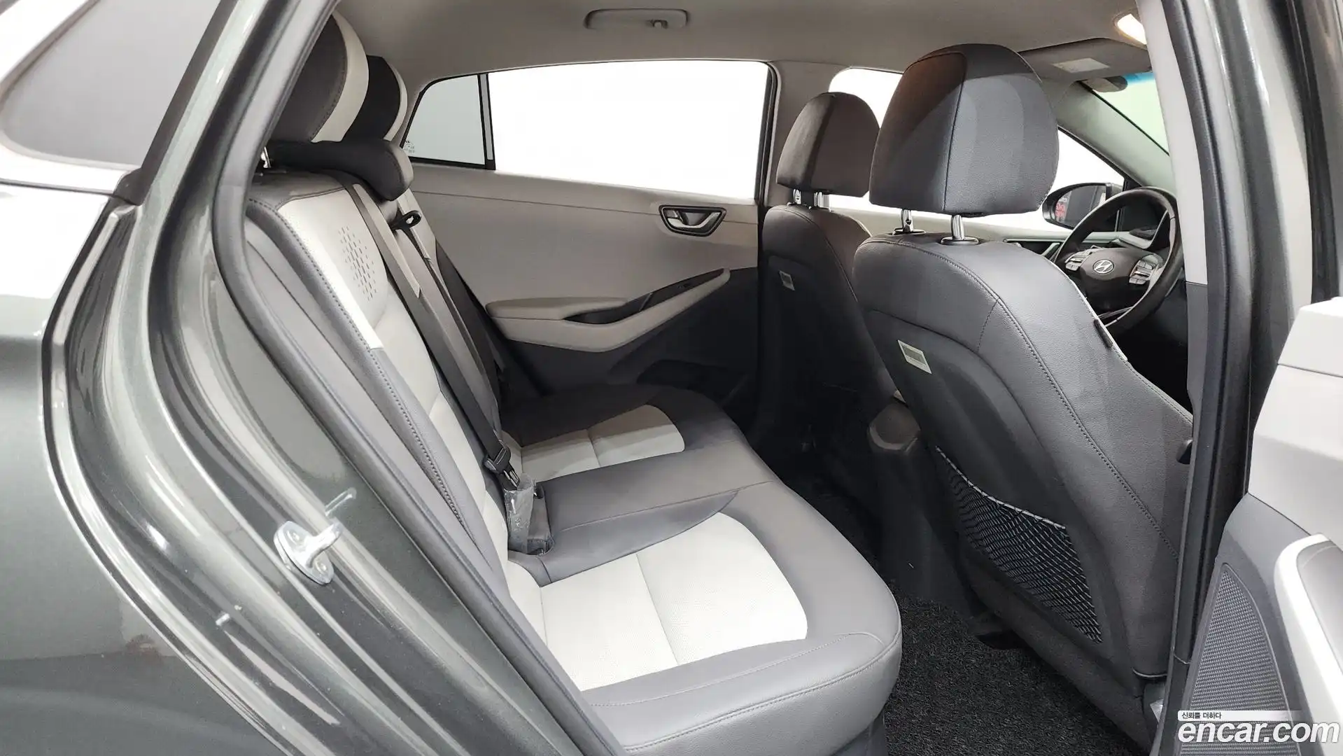 Ioniq Hyundai 2020.5-OPTION-015