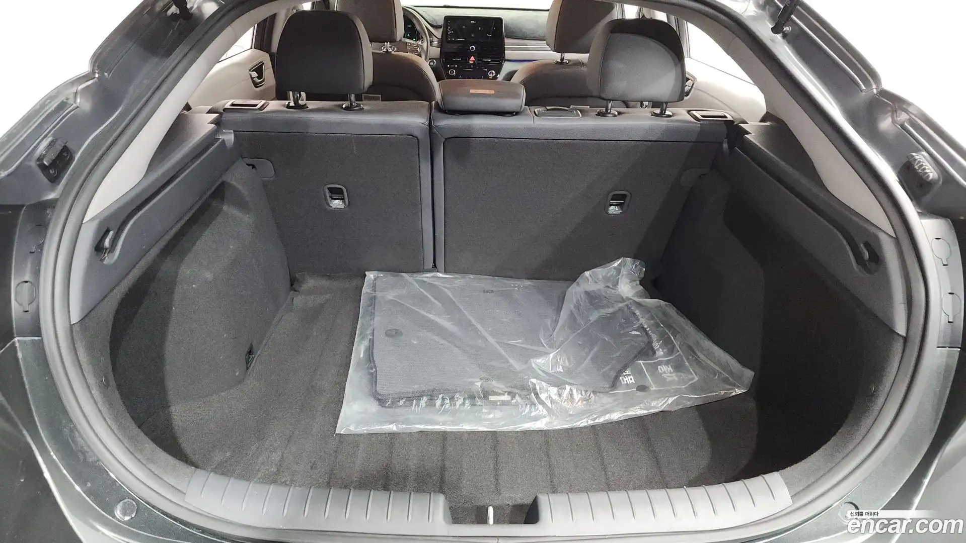 Ioniq Hyundai 2020.5-OPTION-021