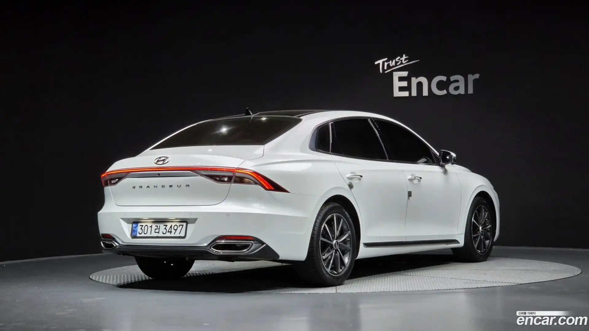 Grandeur Hyundai 2022.5-OUTER-002