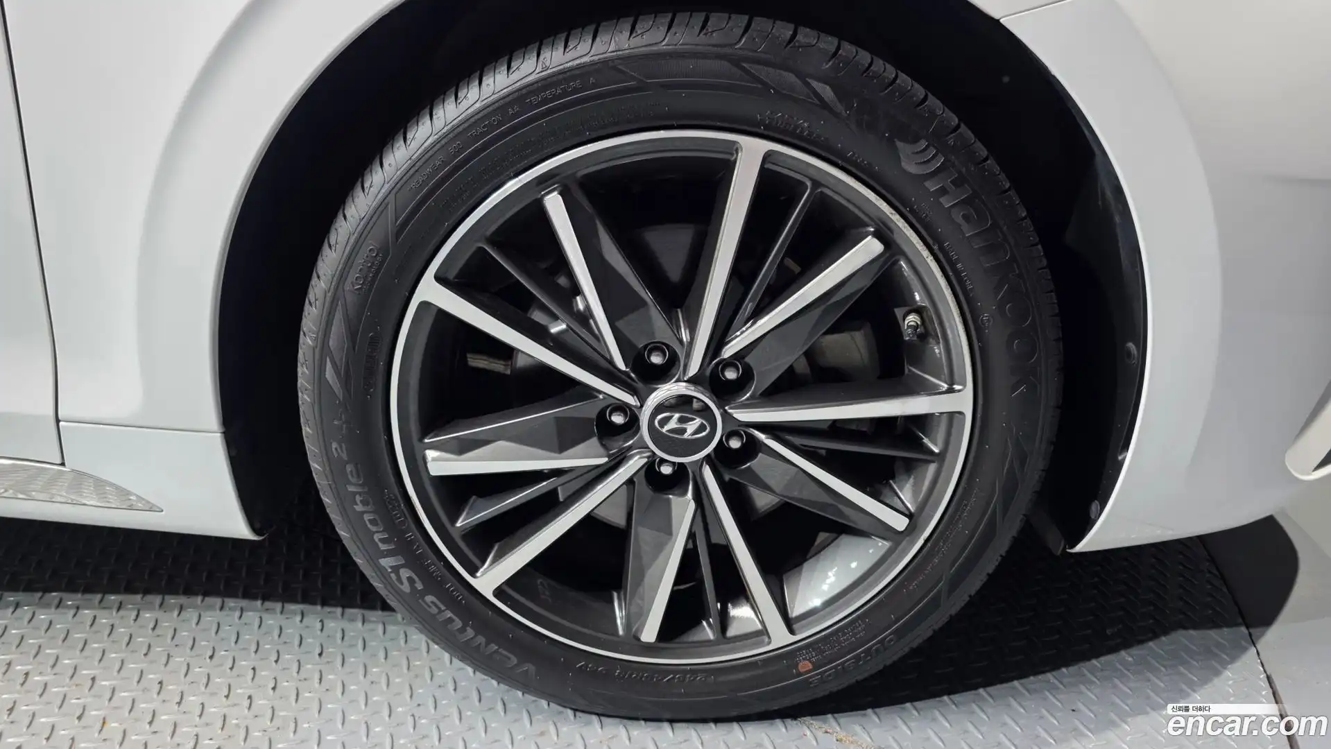 Grandeur Hyundai 2022.5-OUTER-005