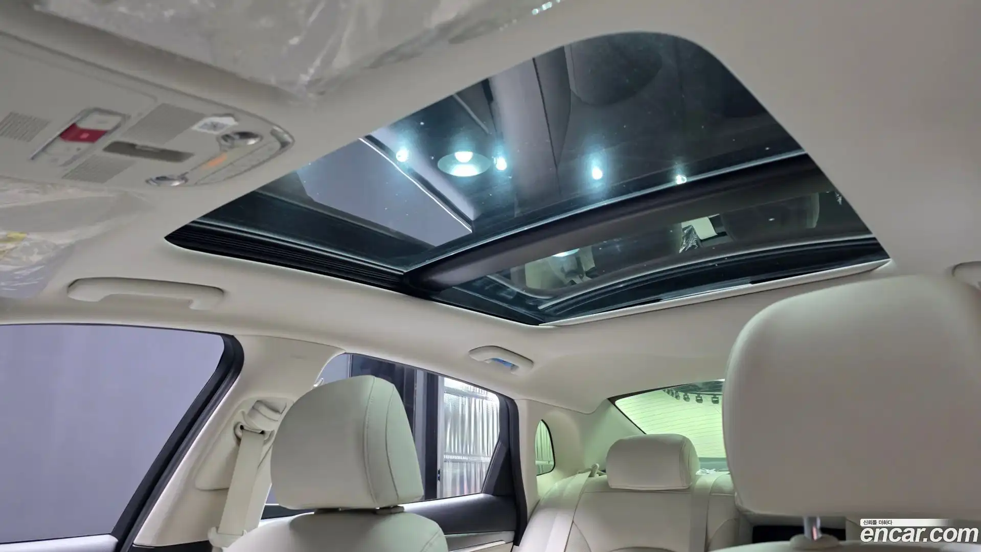 Grandeur Hyundai 2022.5-OPTION-022