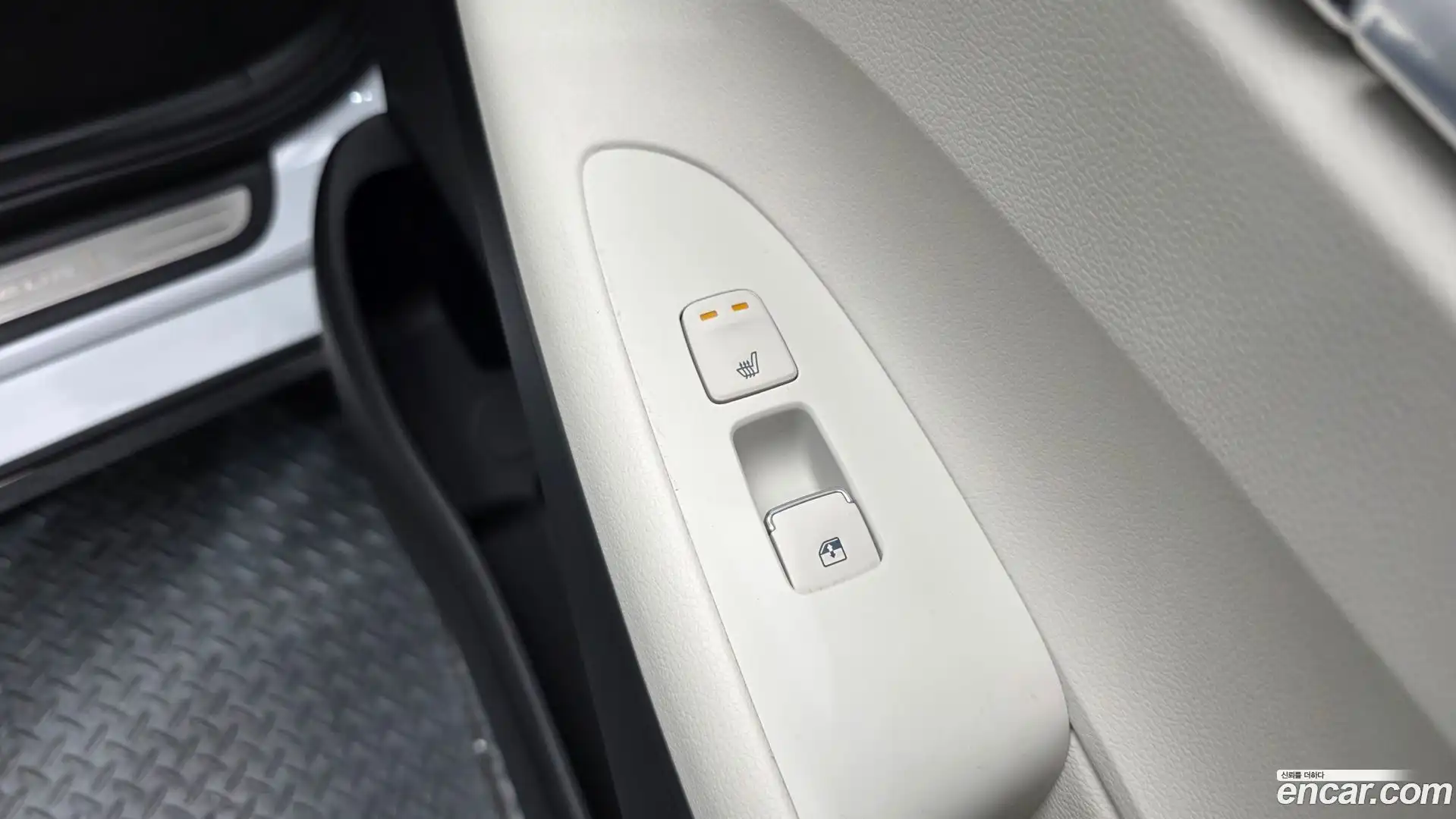 Grandeur Hyundai 2022.5-OPTION-023