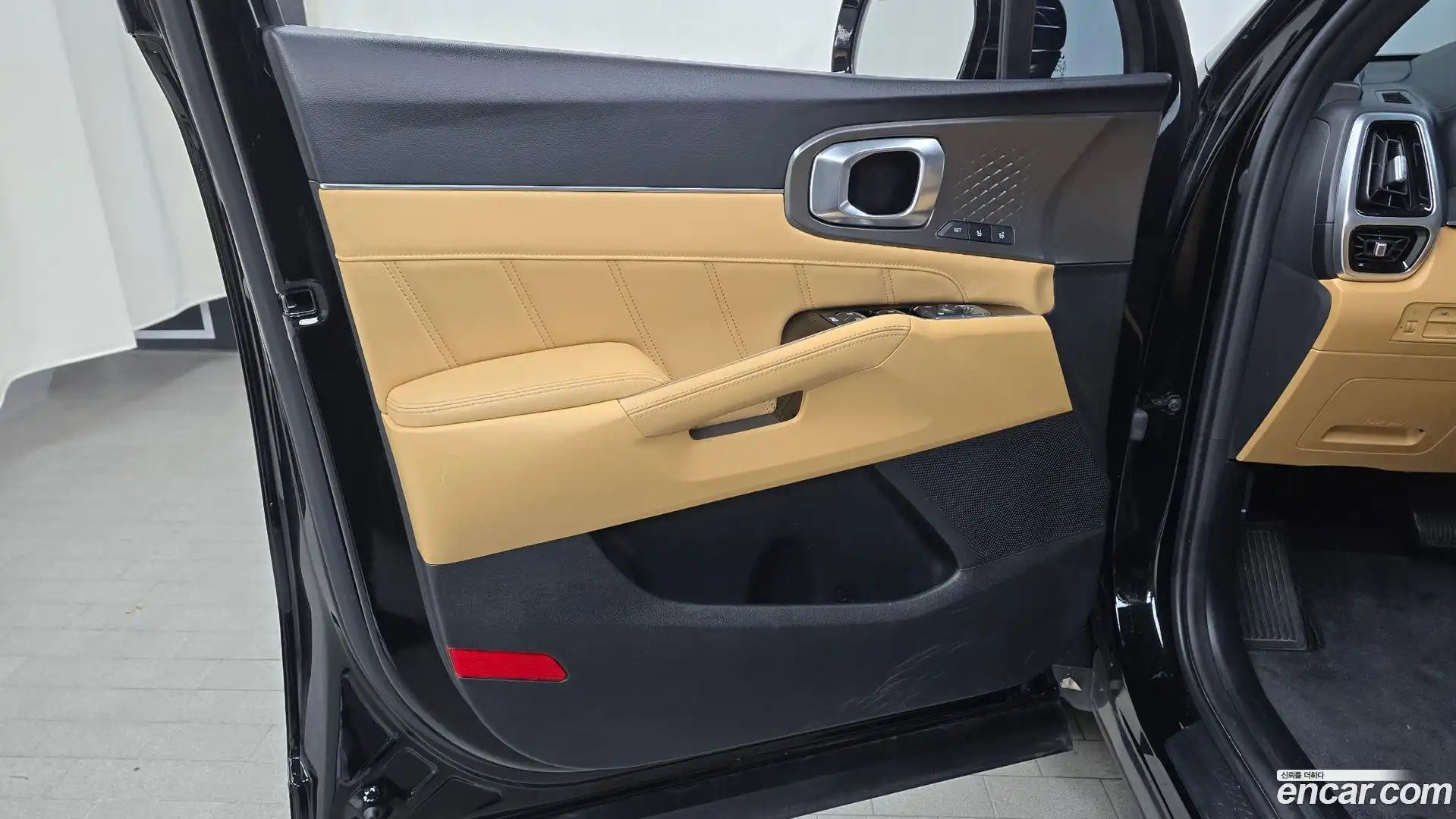 Sorento Kia 2023.4-INNER-034