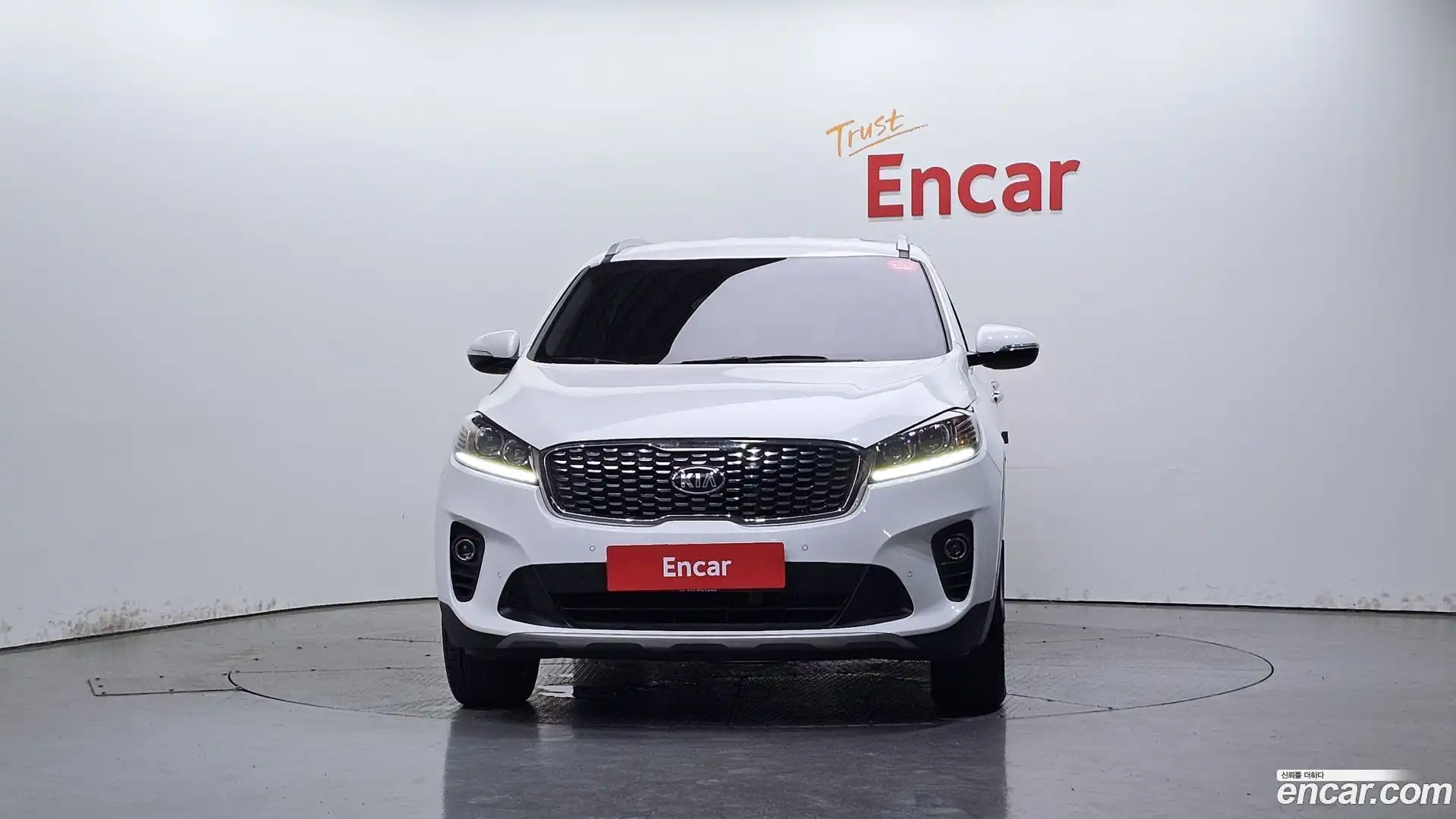 Sorento Kia 2018.1-OUTER-003