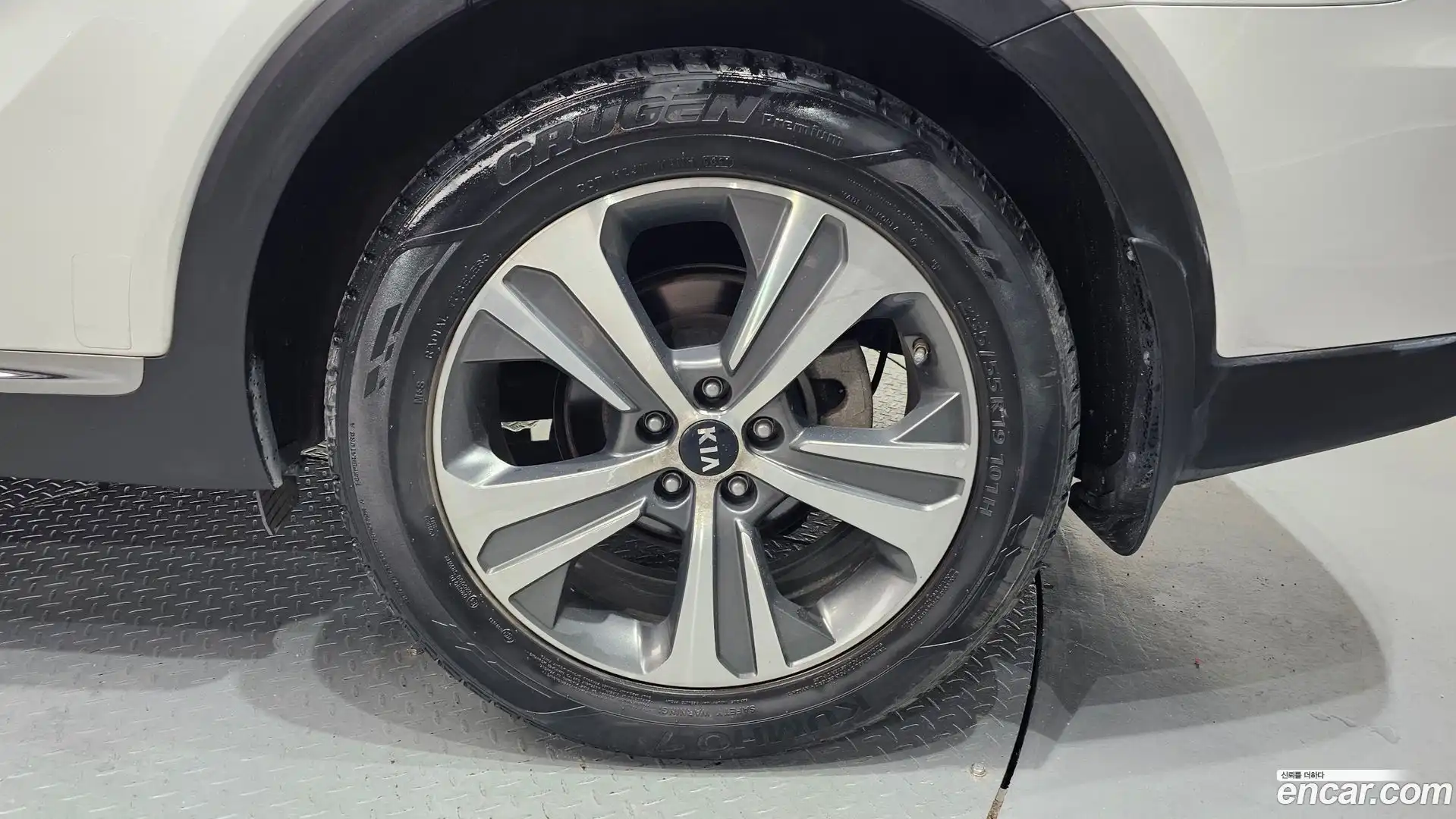 Sorento Kia 2018.1-OUTER-005