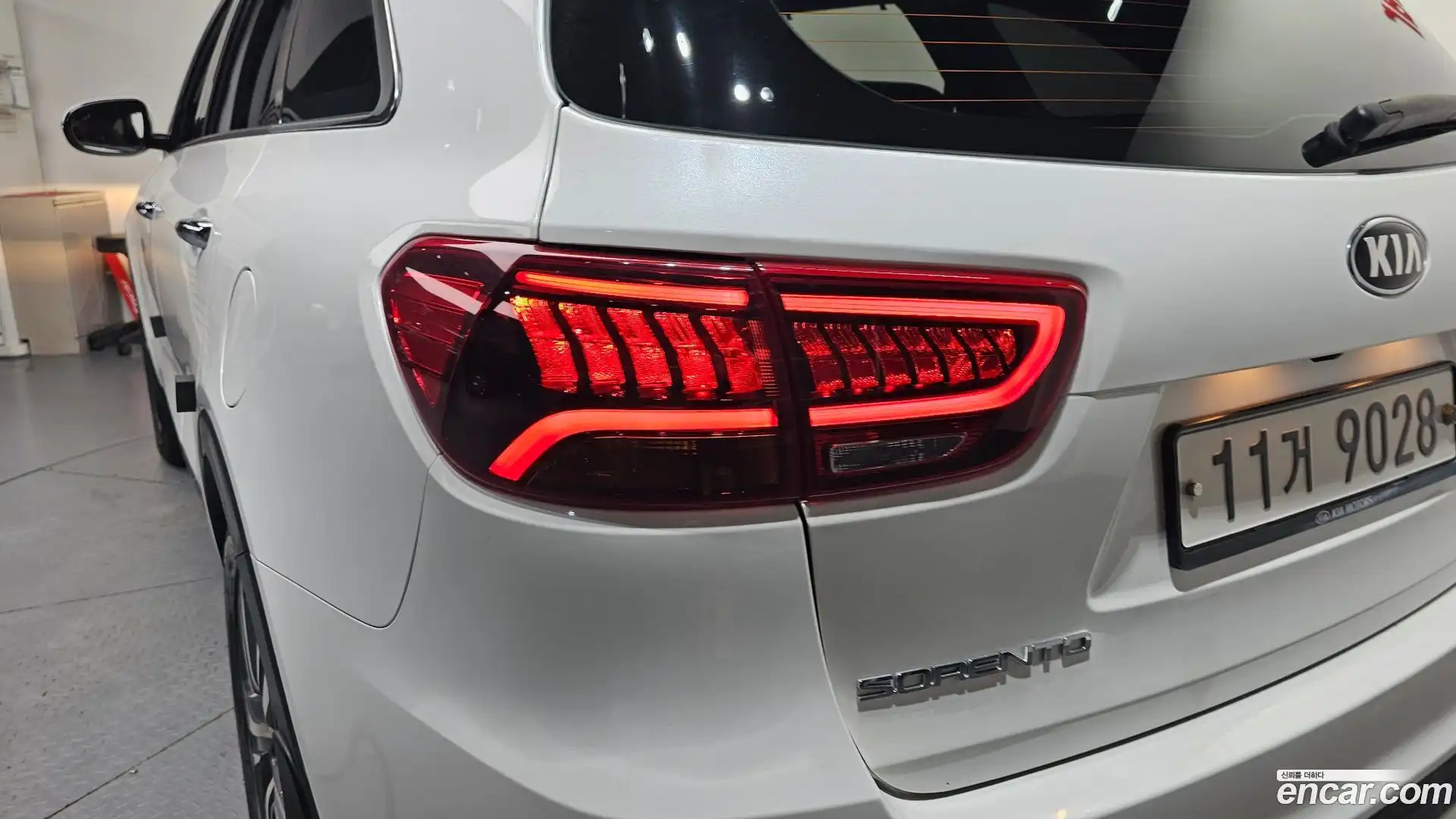 Sorento Kia 2018.1-OUTER-033