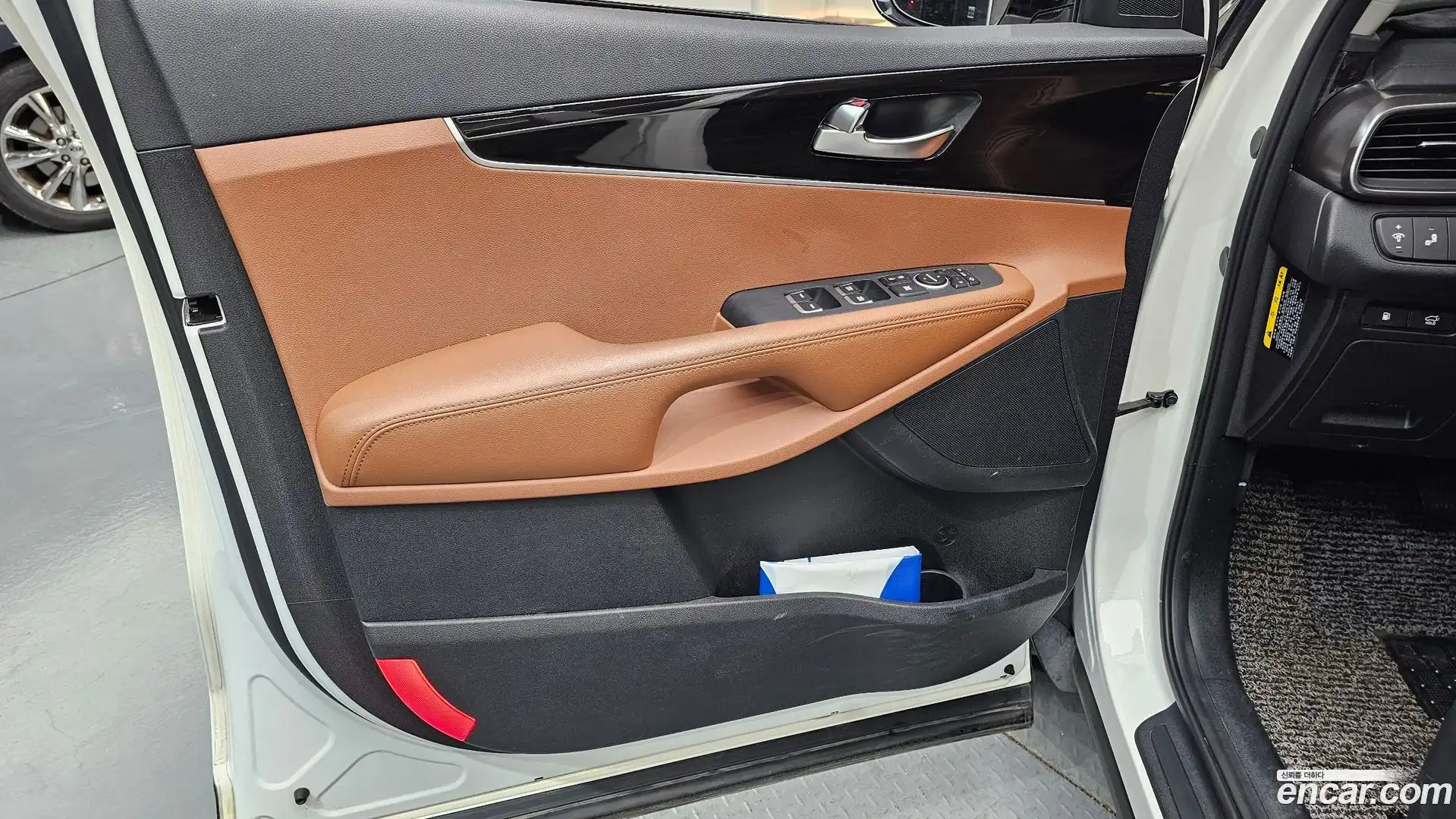 Sorento Kia 2018.1-INNER-034