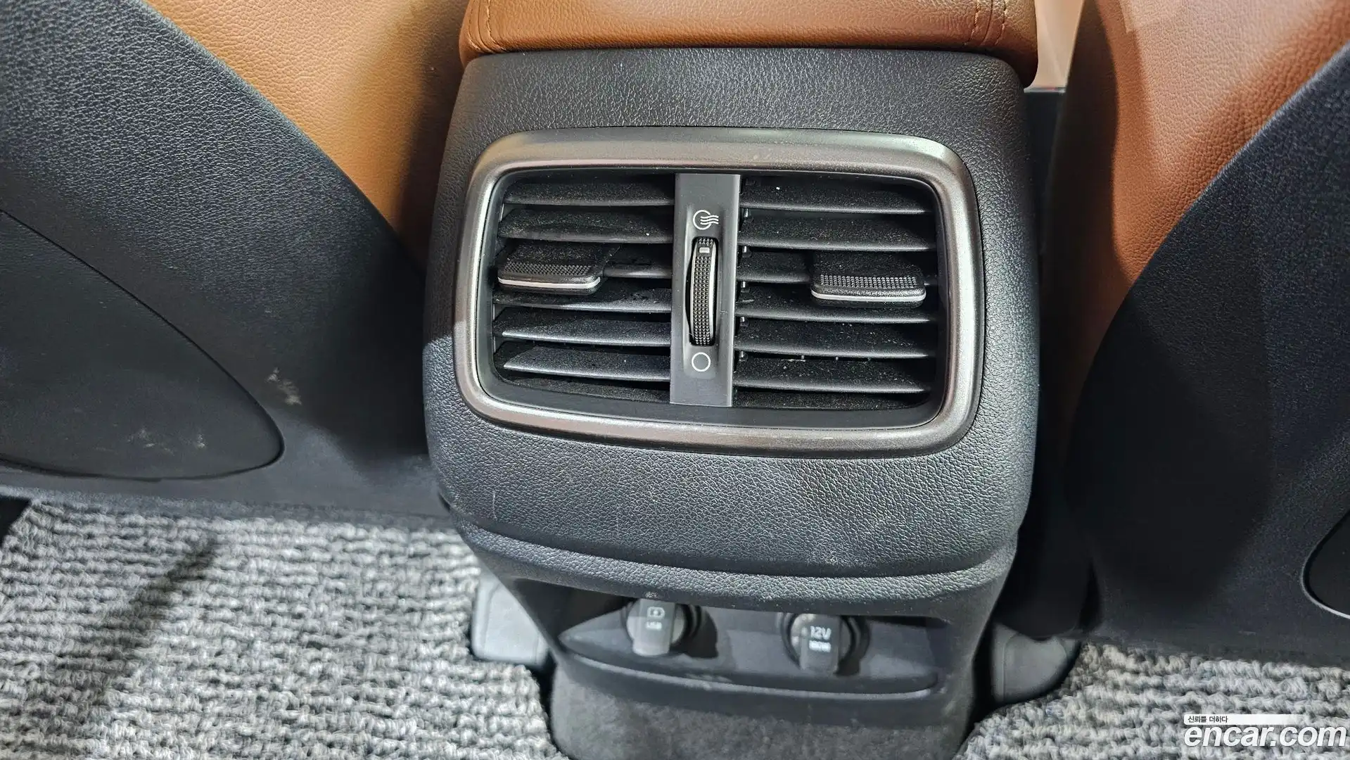 Sorento Kia 2018.1-OPTION-044