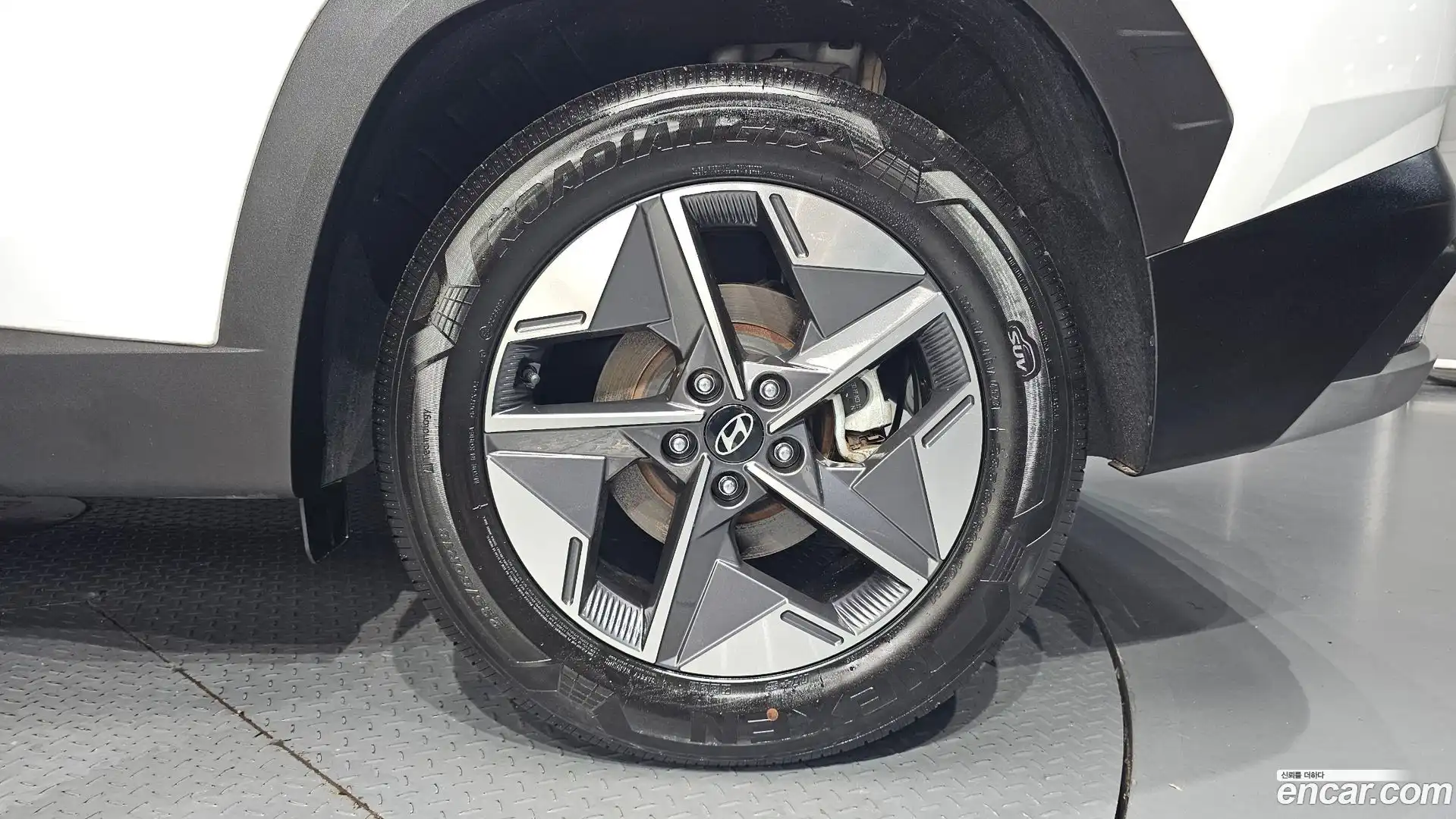 Tucson Hyundai 2024.0-OUTER-005