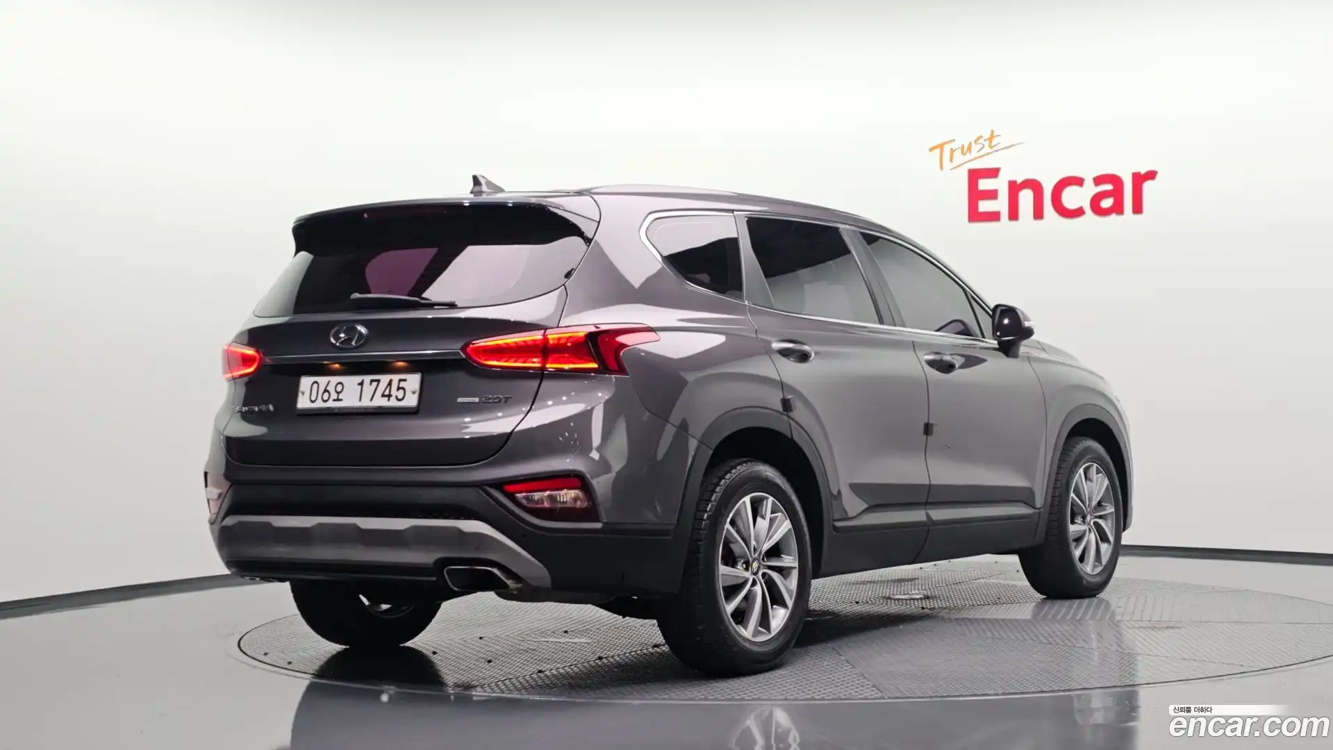 Santafe Hyundai 2019.0-OUTER-002