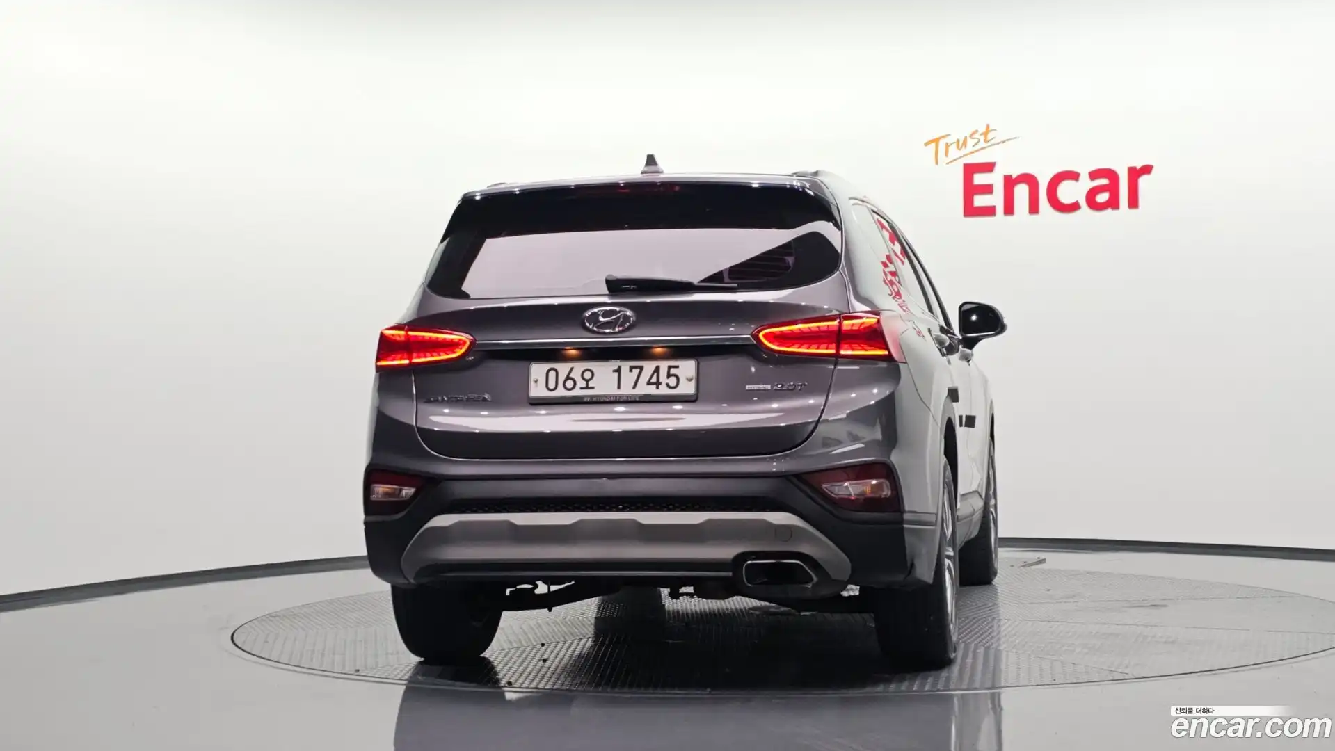 Santafe Hyundai 2019.0-OUTER-004