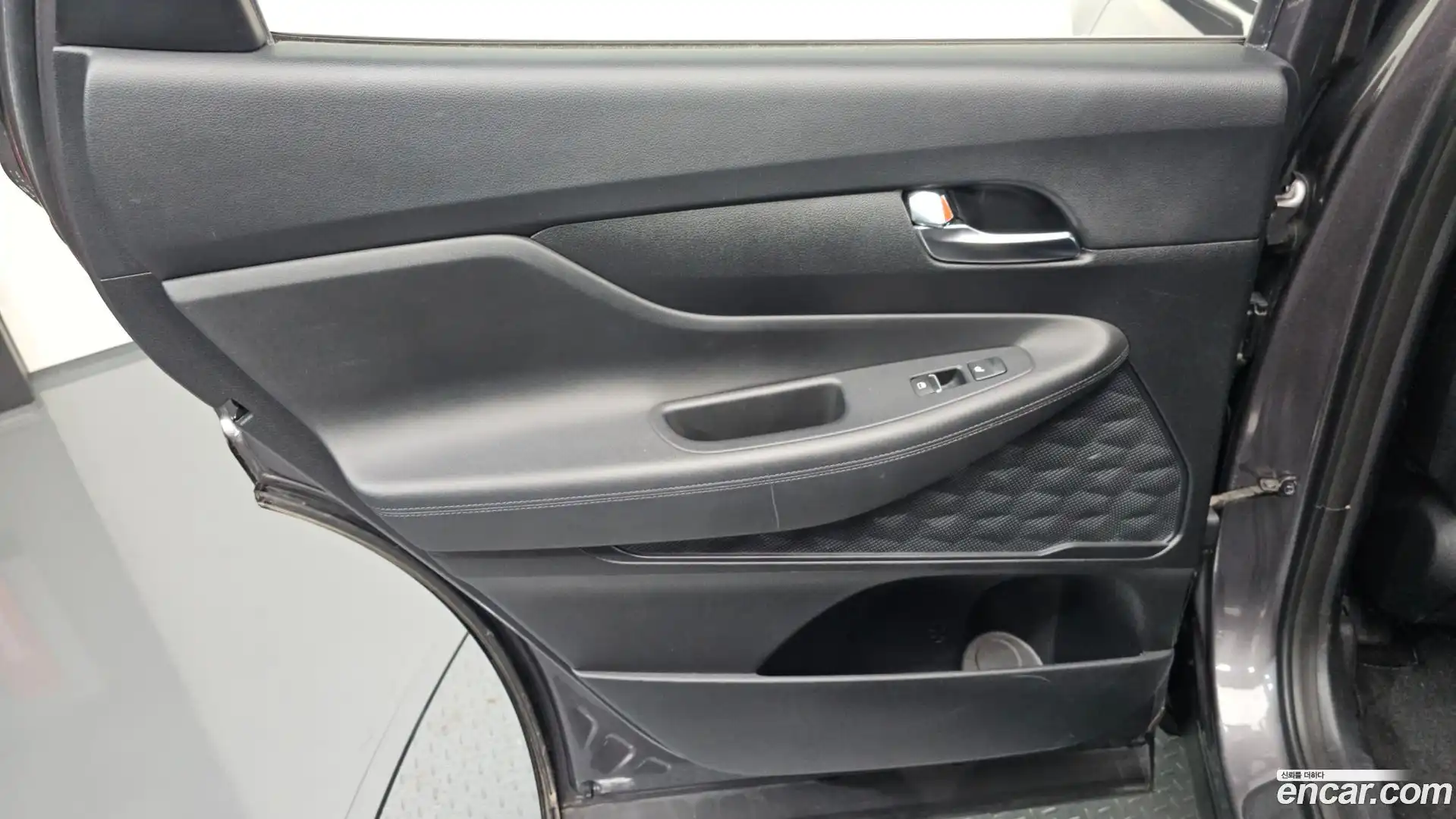 Santafe Hyundai 2019.0-INNER-035
