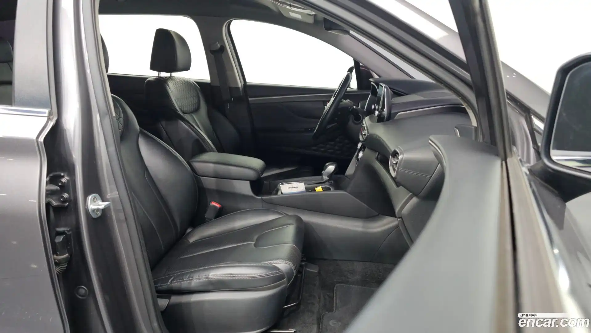 Santafe Hyundai 2019.0-INNER-036