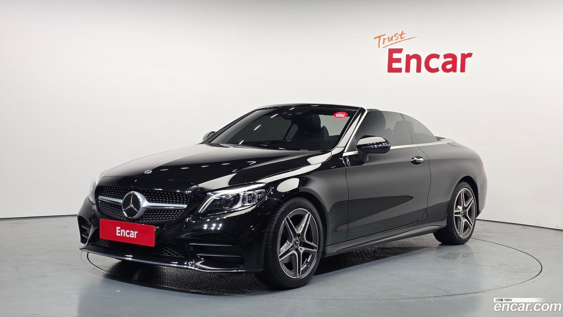 Main__Slider__Photo:C-Class Mercedes-Benz 2021.1-0