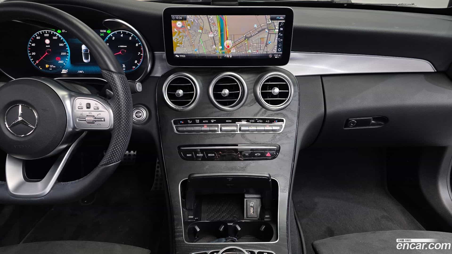 C-Class Mercedes-Benz 2021.1-OPTION-020
