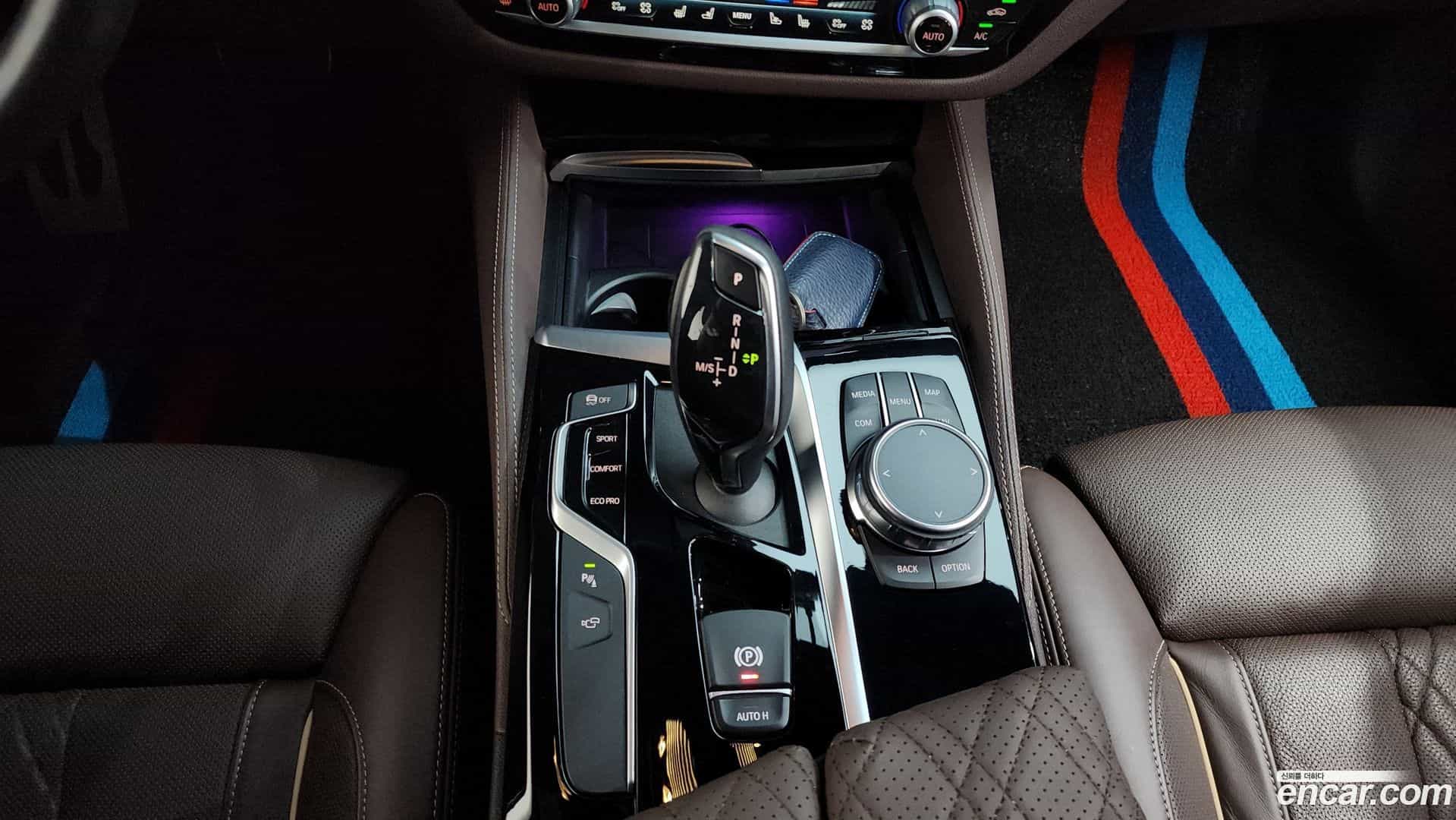 5-Series BMW 2019.3-INNER-009