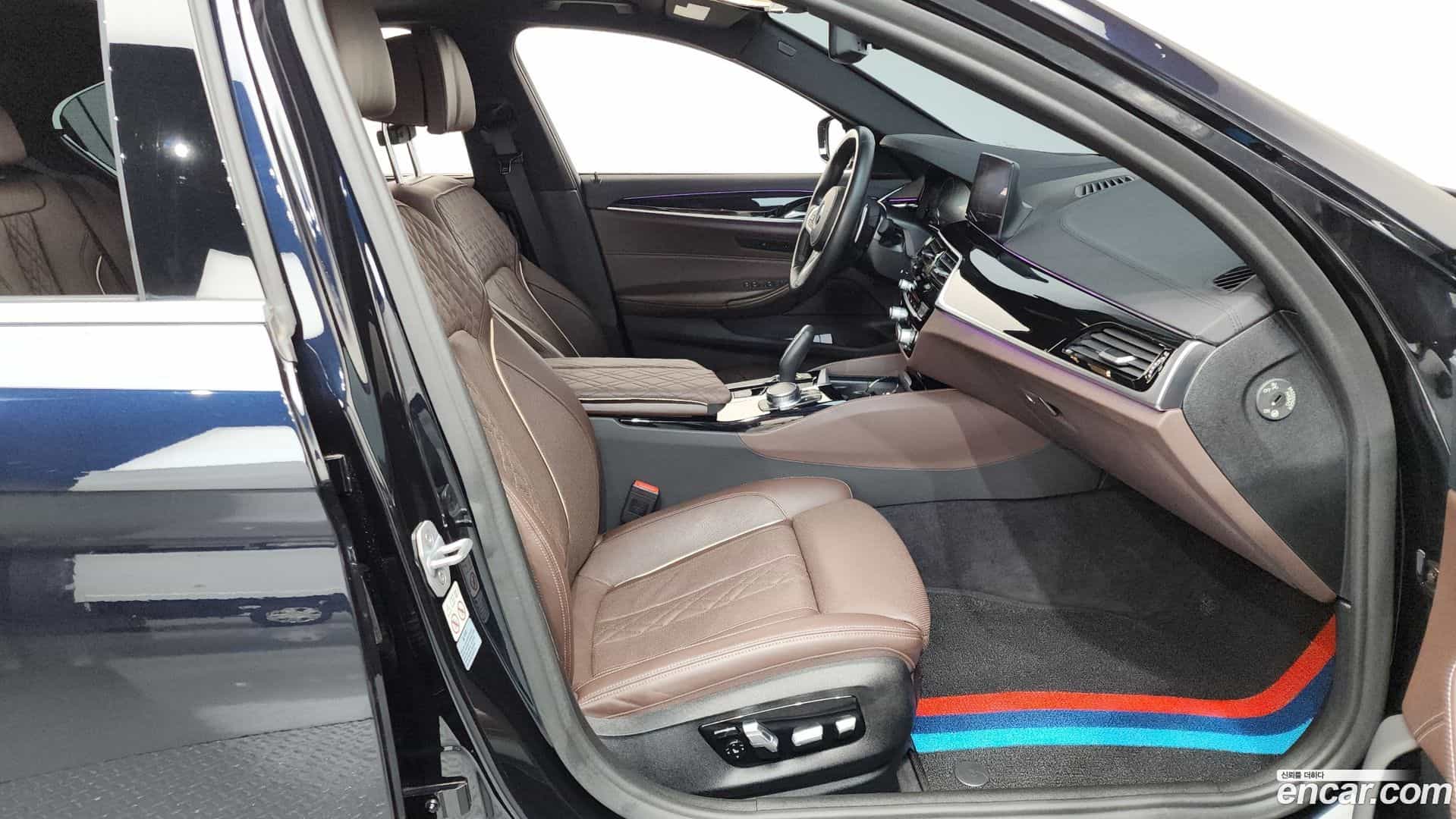 5-Series BMW 2019.3-INNER-036