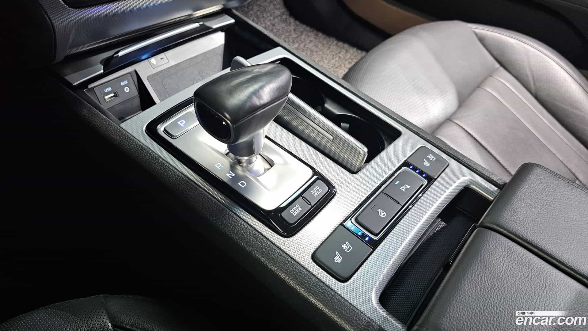 G80 Genesis 2016.9-INNER-009