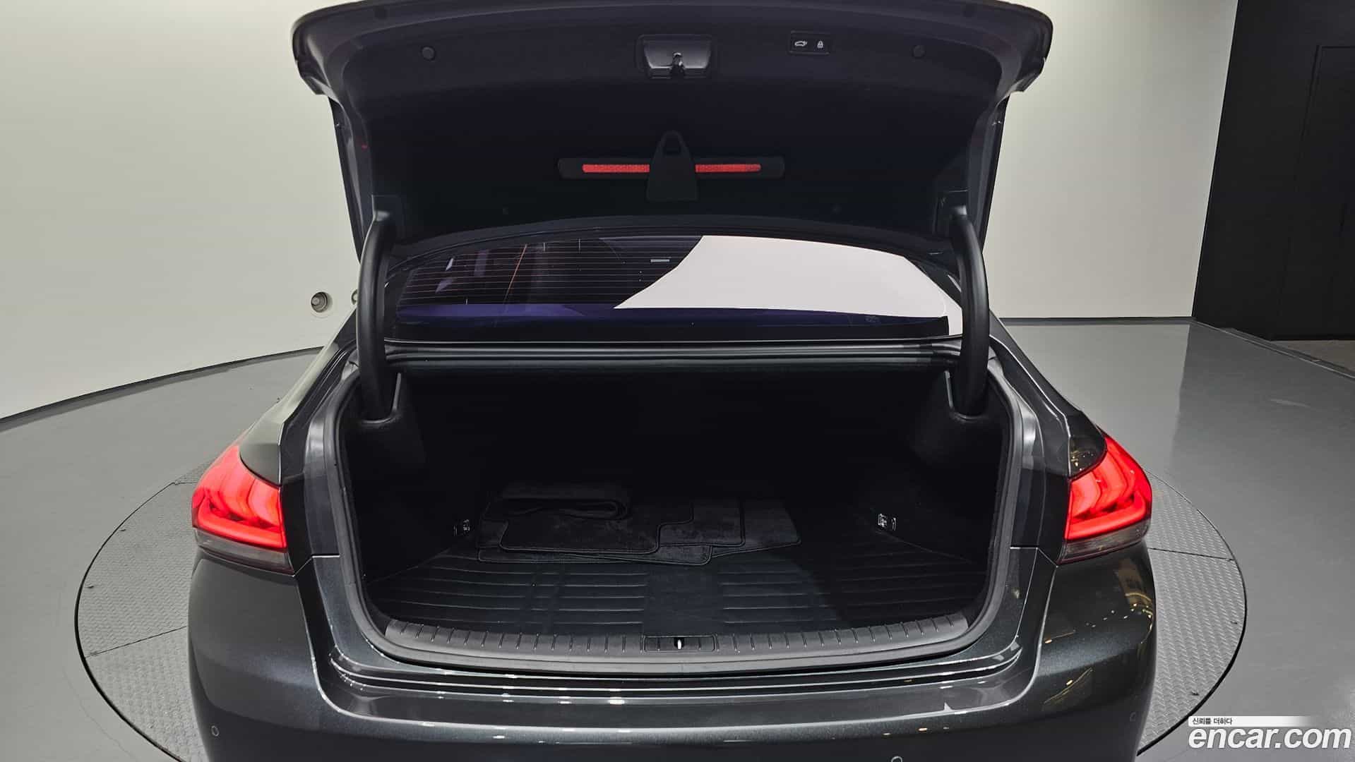 G80 Genesis 2016.9-OPTION-022