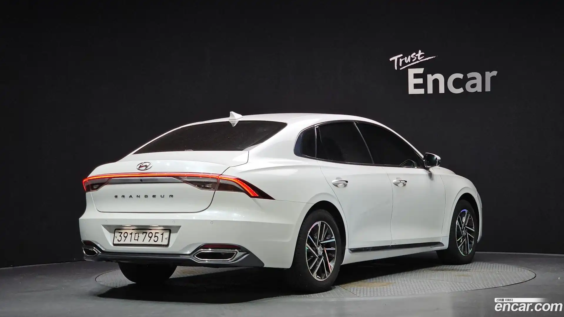 Grandeur Hyundai 2021.6-OUTER-002