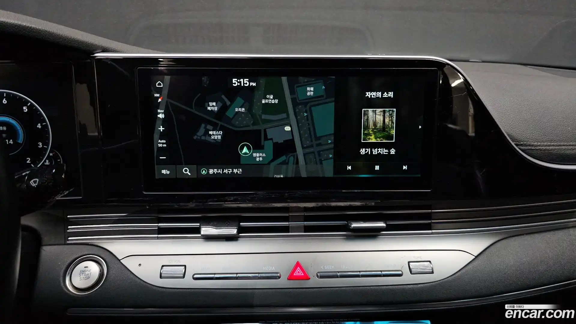 Grandeur Hyundai 2021.6-OPTION-017