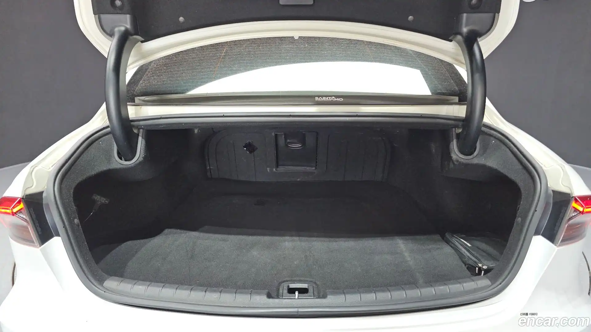 Grandeur Hyundai 2021.6-OPTION-024